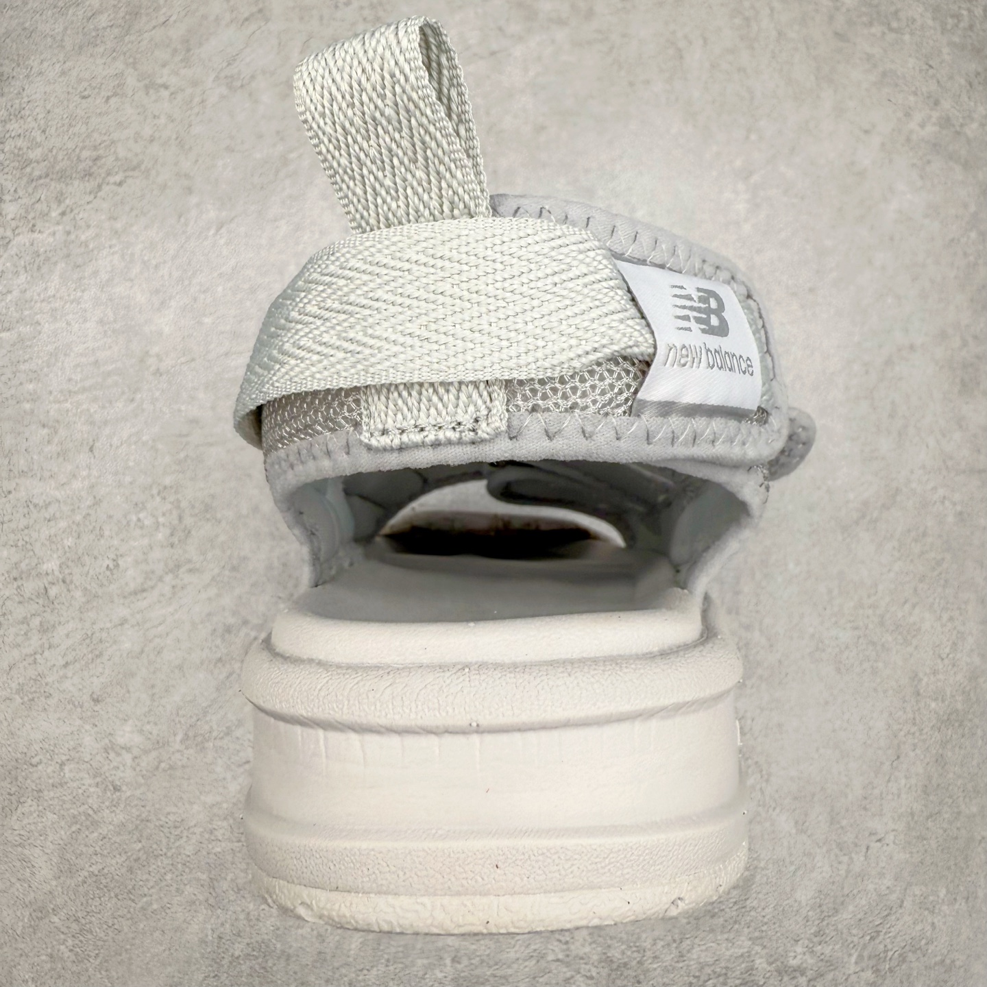 图片[8]-New Balance 新百伦NB SD3205 经典沙滩凉鞋 韩国专柜订单 MD高频软底 原厂织带面料 弹力扣 将机能美学融入到夏日凉鞋设计中 兼具舒适度与时尚感 早在韩国一经推出 迅速席卷潮流圈 尺码：35/44-选品中心