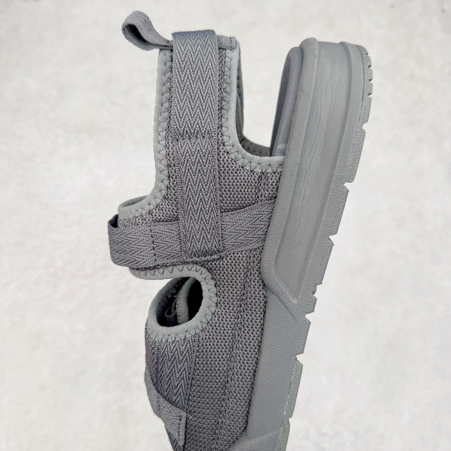 图片[7]-New Balance 新百伦NB SD3205 经典沙滩凉鞋 韩国专柜订单 MD高频软底 原厂织带面料 弹力扣 将机能美学融入到夏日凉鞋设计中 兼具舒适度与时尚感 早在韩国一经推出 迅速席卷潮流圈 尺码：35/44-选品中心