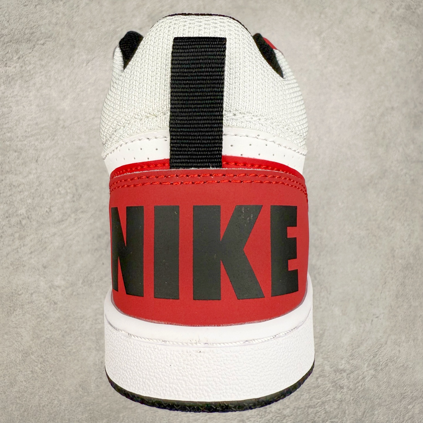 图片[8]-＃奥莱Zp订单福利 NK Court Vision Mid CV 中帮复古百搭透气休闲运动板鞋 经典耐用的设计 兼顾舒适脚感和出众风范 演绎匠心之作 结构性的支撑贴合感结合复古篮球设计 塑就场外全明星风范 奥莱zp订单 直播间399 499一样的东西 帮你省钱 支持各种鉴定 尺码：35.5 36 36.5 37.5 38 38.5 39 40-选品中心