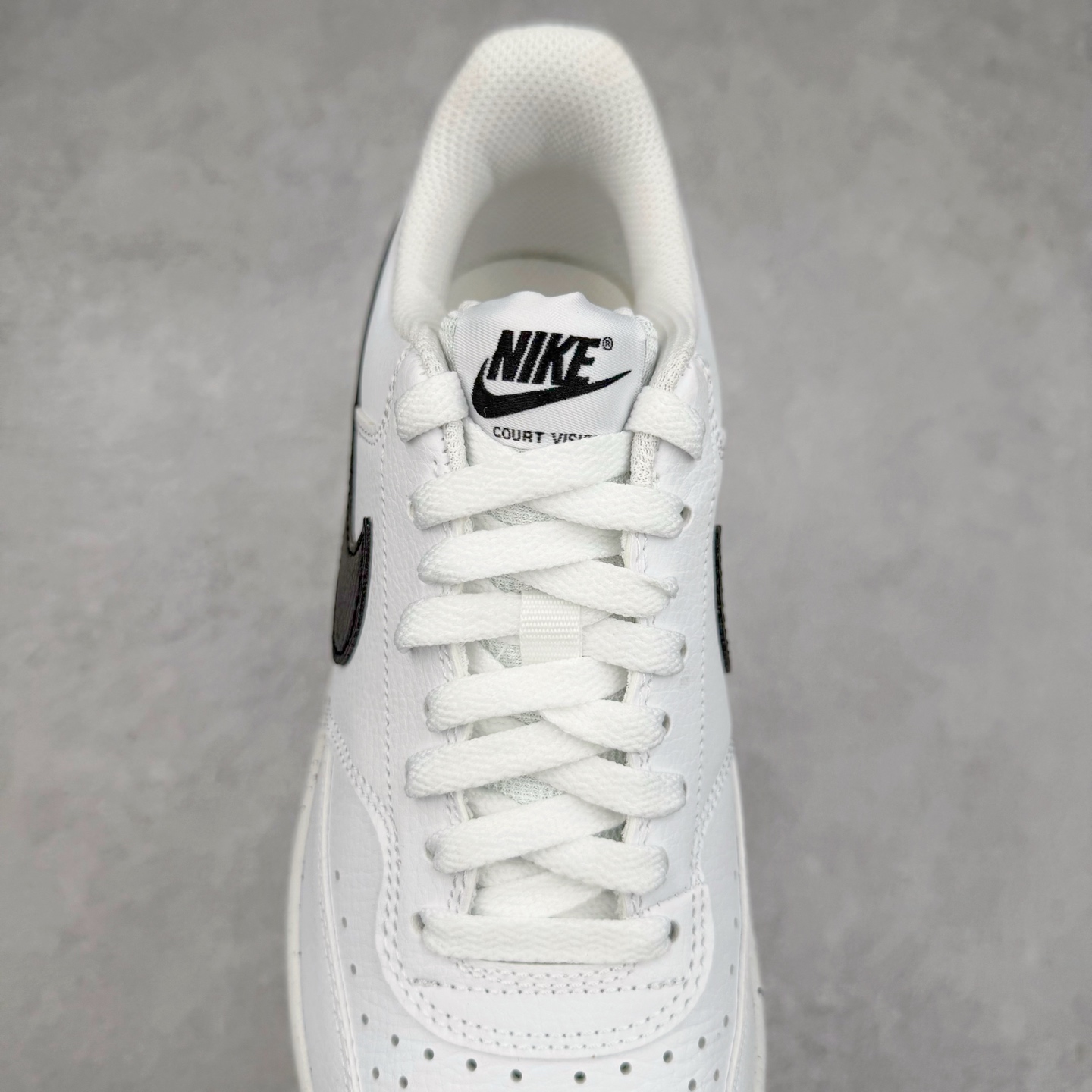 图片[5]-＃奥莱Zp订单福利 NK Court Vision Low CV低帮复古百搭透气休闲运动板鞋 经典耐用的设计 兼顾舒适脚感和出众风范 演绎匠心之作 结构性的支撑贴合感结合复古篮球设计 塑就场外全明星风范 奥莱zp订单 直播间399 499一样的东西 帮你省钱 支持各种鉴定 尺码：40 40.5 41 42 42.5-选品中心