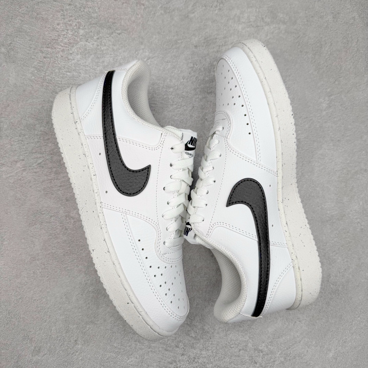 图片[3]-＃奥莱Zp订单福利 NK Court Vision Low CV低帮复古百搭透气休闲运动板鞋 经典耐用的设计 兼顾舒适脚感和出众风范 演绎匠心之作 结构性的支撑贴合感结合复古篮球设计 塑就场外全明星风范 奥莱zp订单 直播间399 499一样的东西 帮你省钱 支持各种鉴定 尺码：40 40.5 41 42 42.5-选品中心