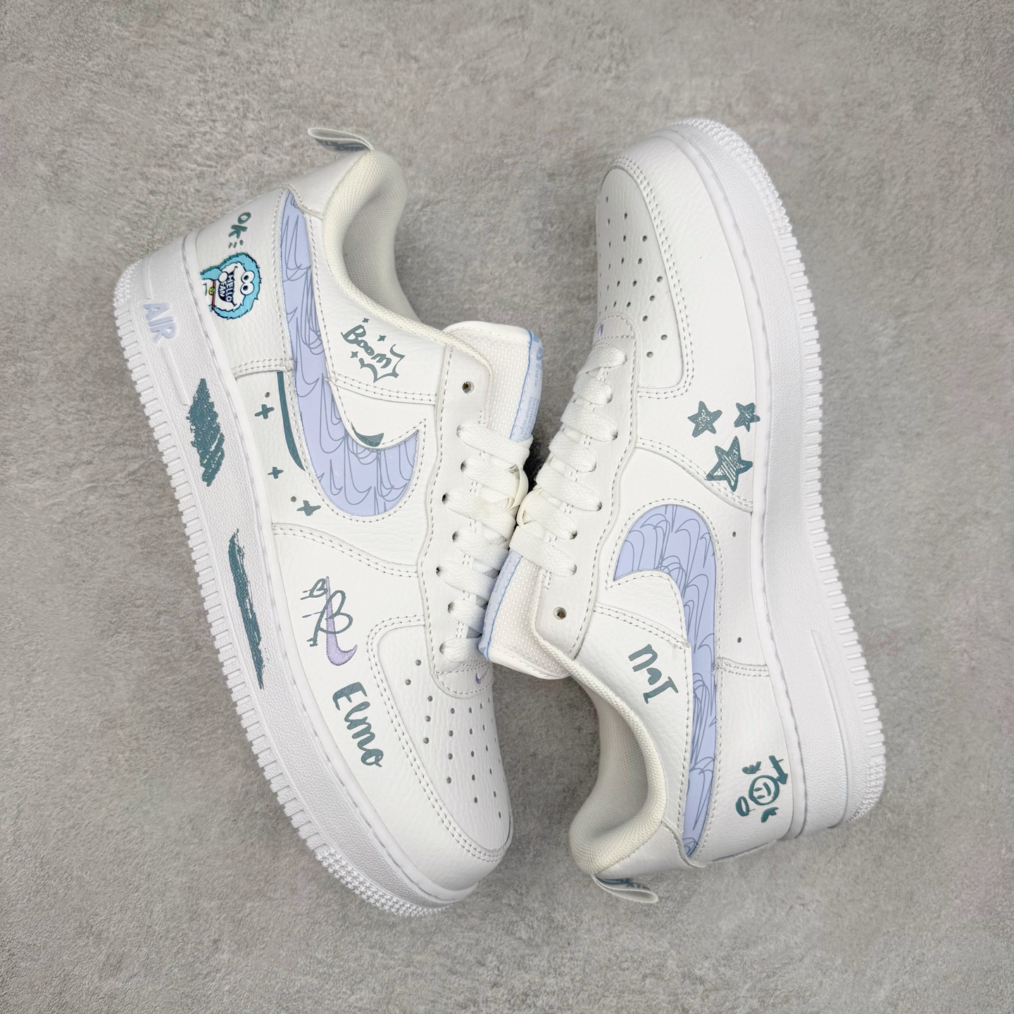 图片[3]-NK Air Force 1´07 Low 空军一号低帮百搭休闲运动板鞋 FB8971-080 柔软、弹性十足的缓震性能和出色的中底设计 横跨复古与现代的外型结合 造就出风靡全球 三十多年的Force 1 直到今天还深受青睐 实拍调校N版已经零色差零失真 百分百还原实物色彩所见即所得 不存在货不对板色差等低级问题 选购参考实物拍摄 不混卖不参货 只用心做好货严格选品 承诺混一赔十 尺码：36 36.5 37.5 38 38.5 39 40 40.5 41 42 42.5 43 44 44.5 45-选品中心