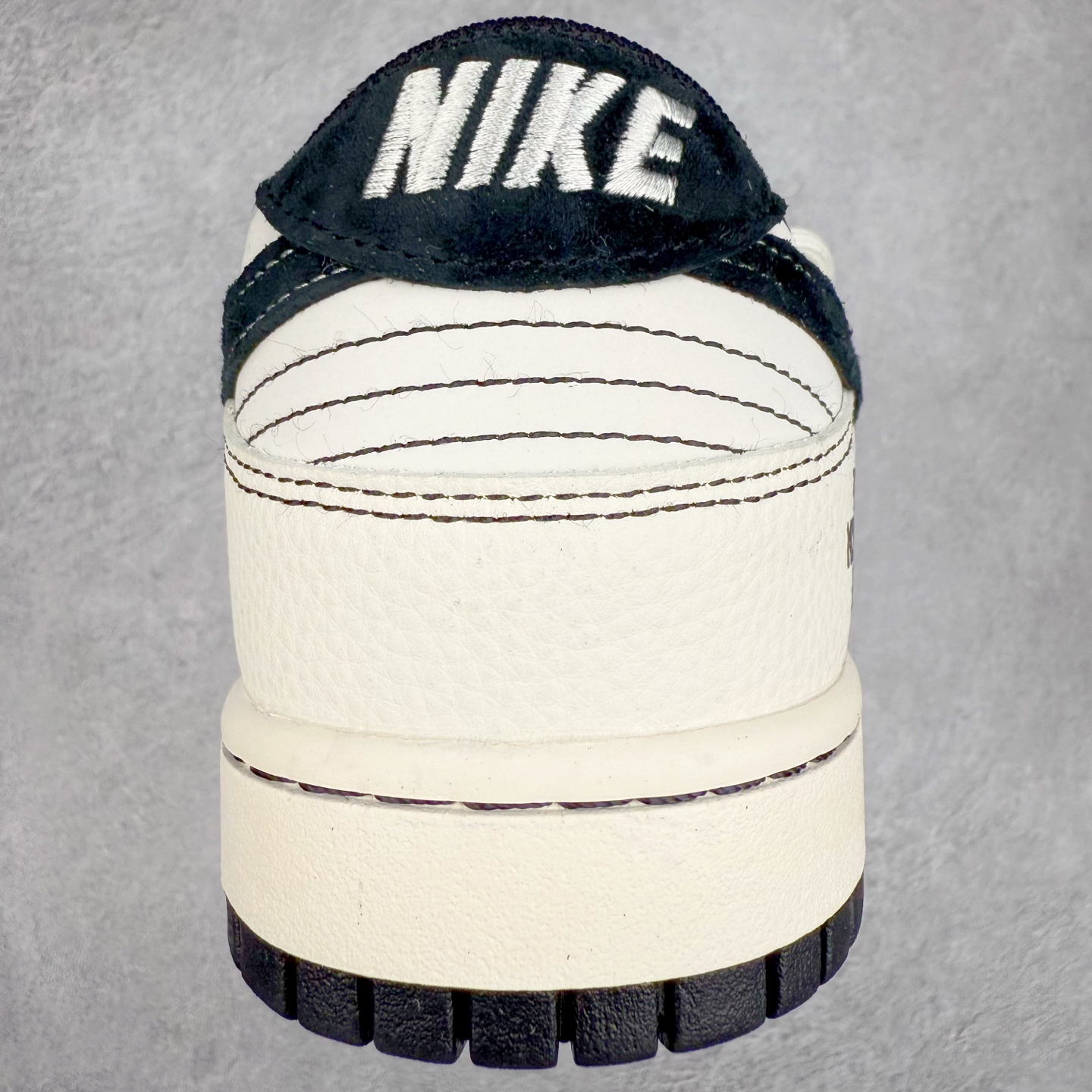 图片[8]-NK Dunk Low 定制配色 YX5066-286 大厂出品 极力推荐 原装头层材料 独家版型蒸餾加工帶來的是更好的视觉和脚感体验大厂纯原品质出货 清洁度 电绣工艺 皮料切割干净无任何毛边 细节完美 实拍调校N版已经零色差零失真 百分百还原实物色彩所见即所得 不存在货不对板色差等低级问题 选购参考实物拍摄 不混卖不参货 只用心做好货严格选品 承诺混一赔十 尺码：36 36.5 37.5 38 38.5 39 40 40.5 41 42 42.5 43 44 44.5 45-选品中心