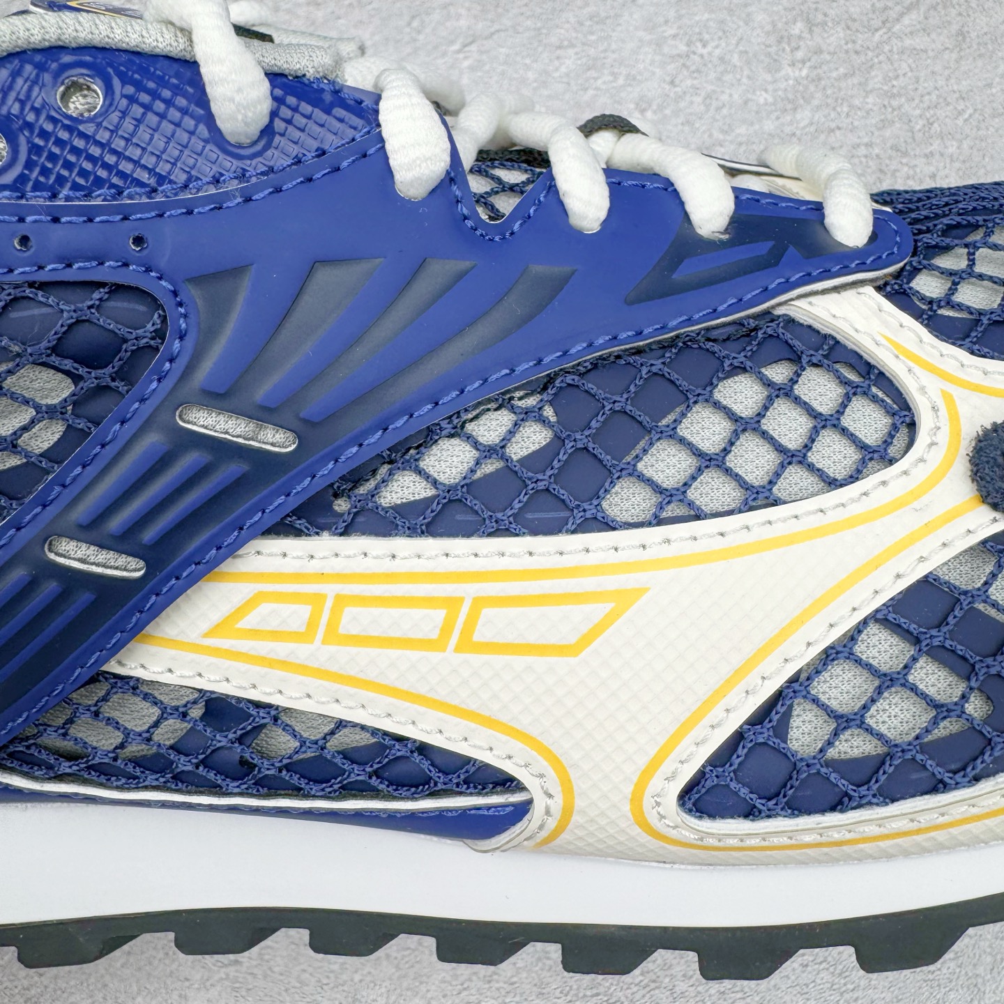 图片[17]-＃GD广顶 BOTTEGA VENETA Orbit Runner BV葆蝶家时尚休闲王一博同款老爹鞋运动鞋 原版开发 一比一打造 相似度百分之99以上 市场一梯队级别品质 区别市场任何标文顶级品质版本 采用轻质科技网布面料 搭配几何图案设计橡胶外底 王炸系列 高版本 认准套包工艺 实际增高很多哦 还是一样显腿细非常nice 耐玩耐造 对标对版 套包鞋工艺 认准高版本 大底选用拼色TPU大底 配置原版包装 尺码：35 36 37 38 39 40 41 42 43 44 45-选品中心