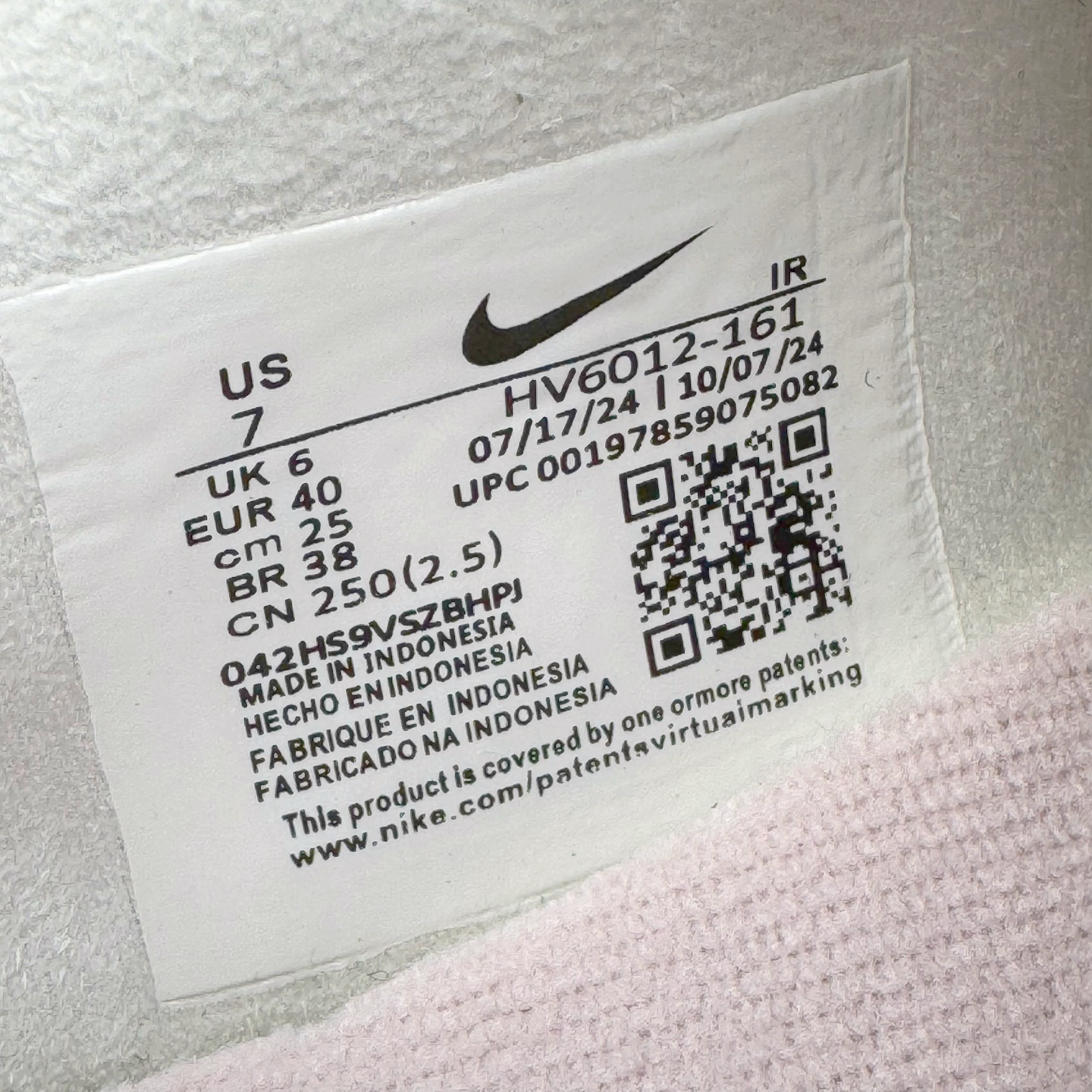 图片[11]-＃JC纯原 NK Classic Cortez Leather 阿甘复古初代皮革慢跑鞋 HV6012-161 实体平台指令订单 全套原纸板楦头开发 原厂数据大底磨具 一比一鞋头弧度高度鞋身弧度 细节品控鞋型随意对比 正确烫金高频细节 公司级标准检验QC 区分市面一切版本 完美复刻阿甘复古鞋型 尺码：35.5 36 36.5 37.5 38 38.5 39 40 40.5 41 42 42.5 43 44 45-选品中心