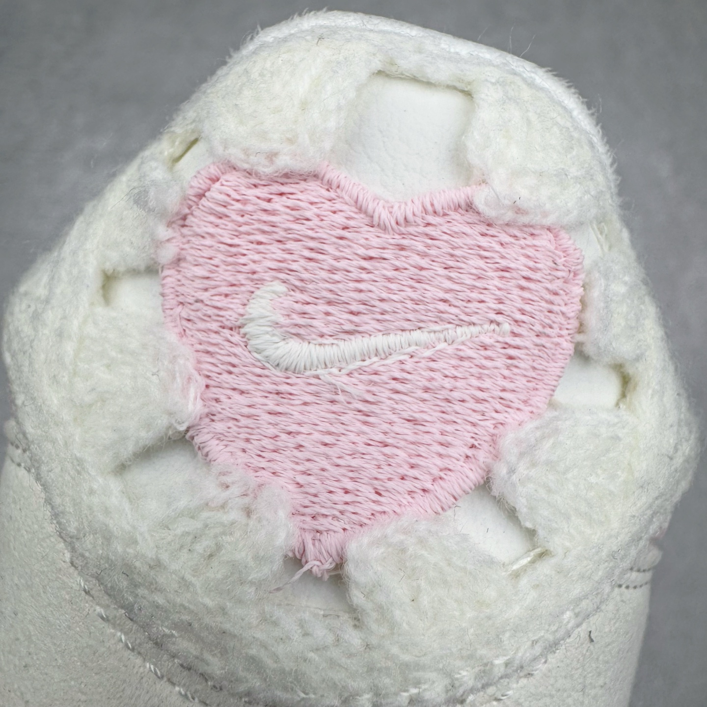 图片[15]-＃JC纯原 NK Classic Cortez Leather 阿甘复古初代皮革慢跑鞋 HV6012-161 实体平台指令订单 全套原纸板楦头开发 原厂数据大底磨具 一比一鞋头弧度高度鞋身弧度 细节品控鞋型随意对比 正确烫金高频细节 公司级标准检验QC 区分市面一切版本 完美复刻阿甘复古鞋型 尺码：35.5 36 36.5 37.5 38 38.5 39 40 40.5 41 42 42.5 43 44 45-选品中心