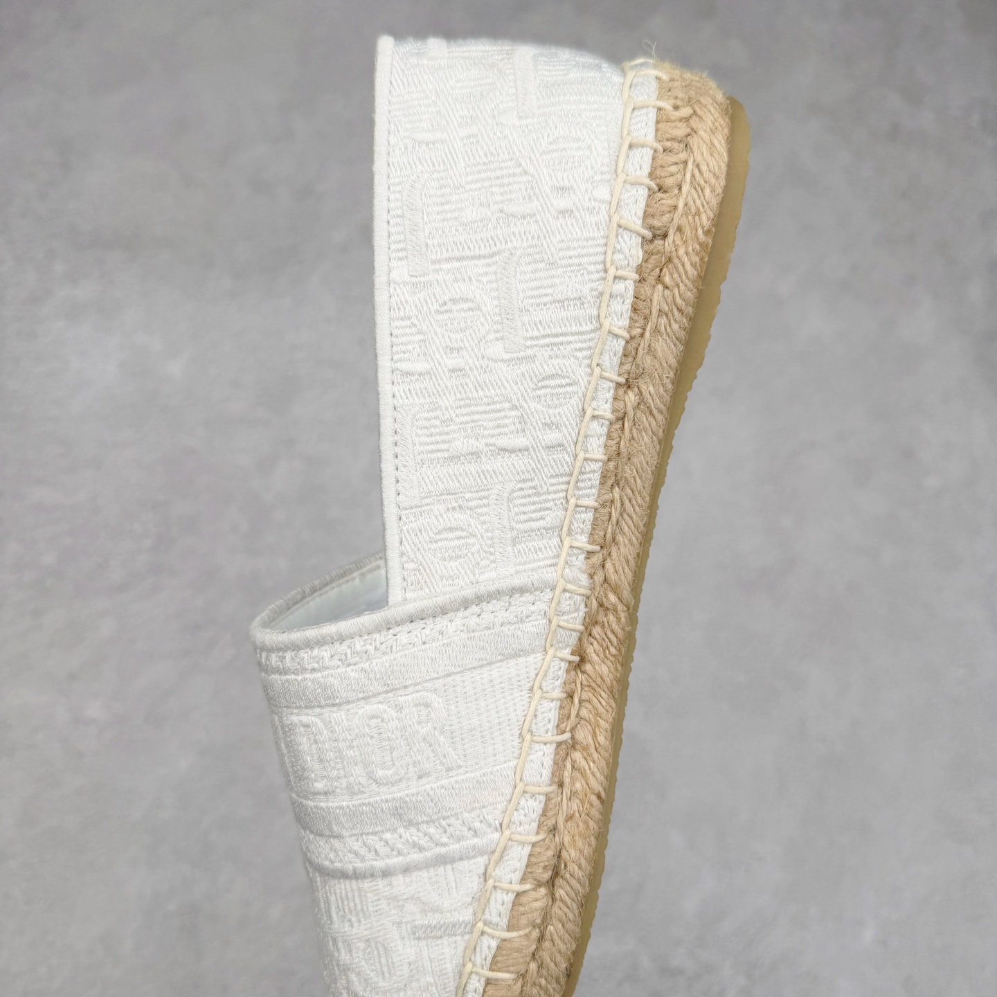 图片[7]-Dior 20s 春夏首秀迪奥渔夫鞋系列 原单代购渠道版本 市面最高版本（3D原版Logo电绣立体感）Christian Dior 经典老花版品牌图案 网红单品 小红书热推爆款 专柜精致包装 尺码：35 36 37 38 39 40-选品中心