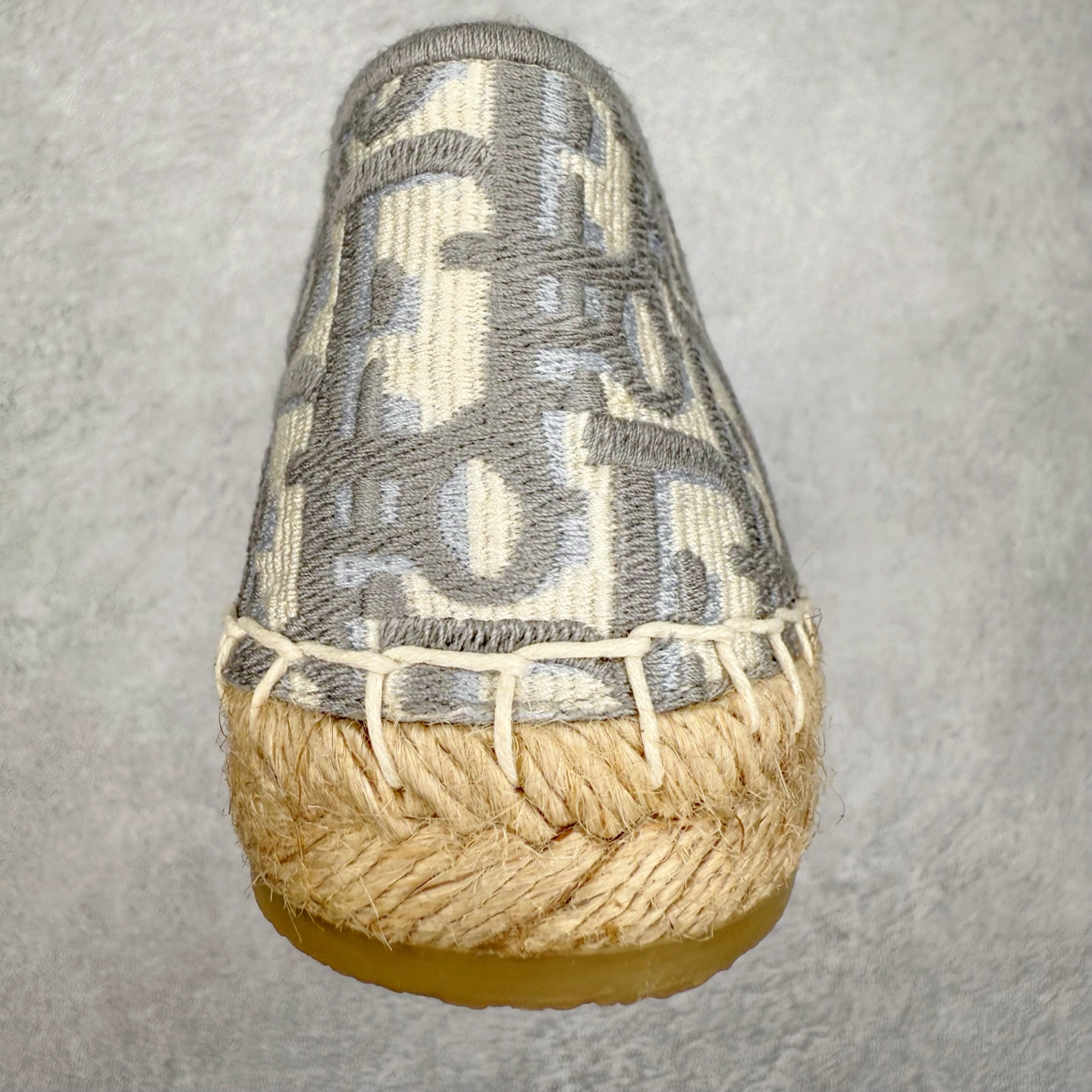 图片[8]-Dior 20s 春夏首秀迪奥渔夫鞋系列 原单代购渠道版本 市面最高版本（3D原版Logo电绣立体感）Christian Dior 经典老花版品牌图案 网红单品 小红书热推爆款 专柜精致包装 尺码：35 36 37 38 39 40-选品中心