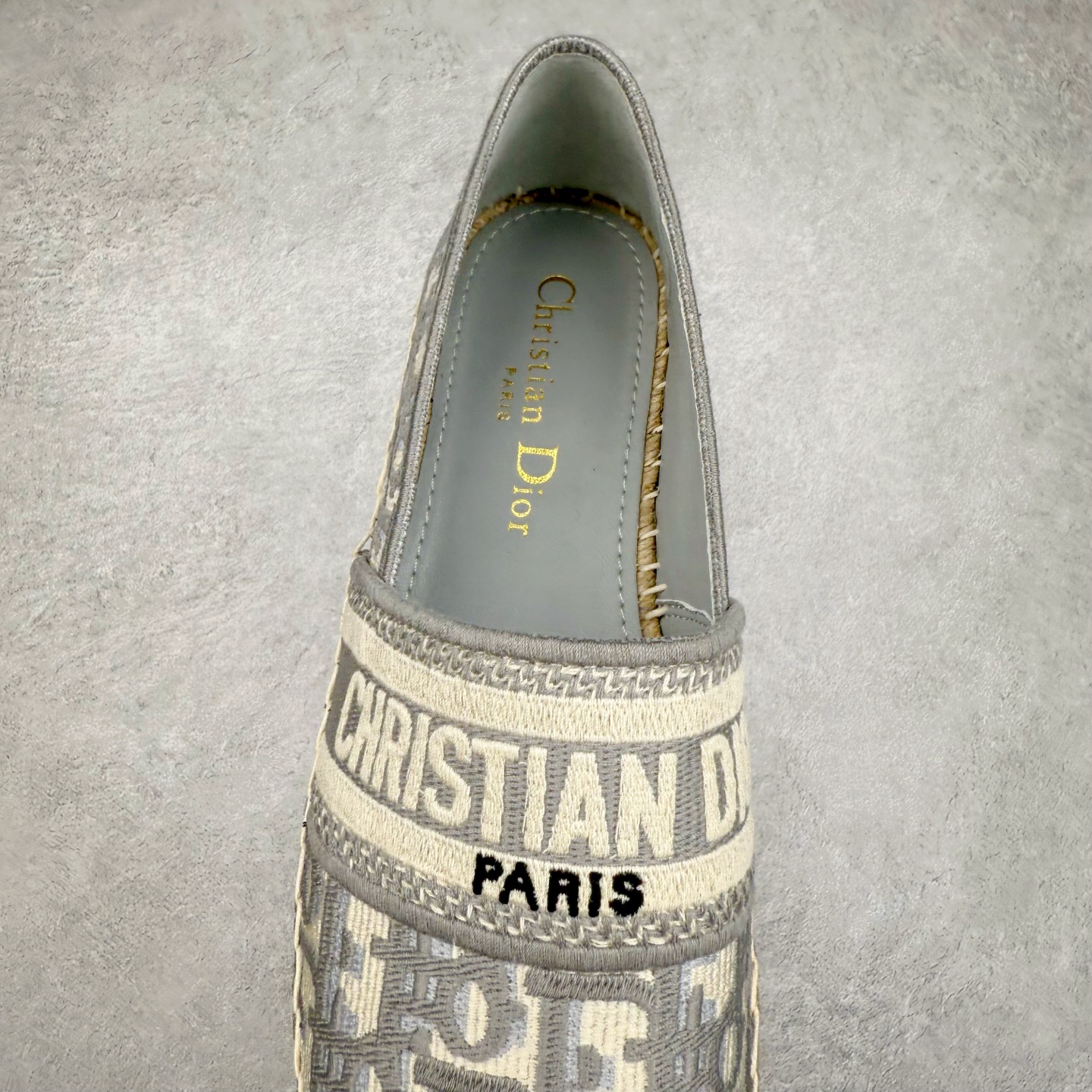 图片[5]-Dior 20s 春夏首秀迪奥渔夫鞋系列 原单代购渠道版本 市面最高版本（3D原版Logo电绣立体感）Christian Dior 经典老花版品牌图案 网红单品 小红书热推爆款 专柜精致包装 尺码：35 36 37 38 39 40-选品中心