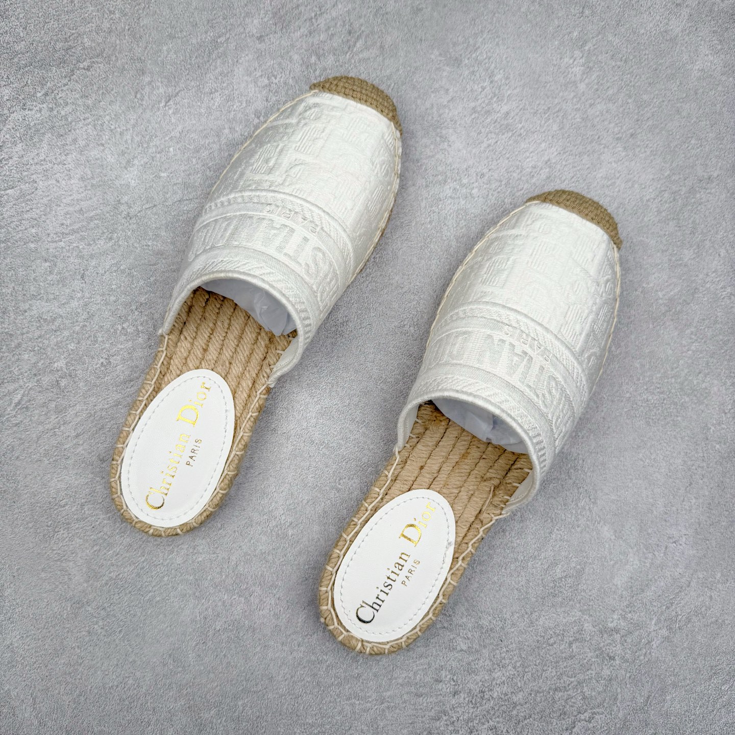 图片[3]-Dior 20s 春夏首秀迪奥渔夫鞋系列 原单代购渠道版本 市面最高版本（3D原版Logo电绣立体感）Christian Dior 经典老花版品牌图案 网红单品 小红书热推爆款 专柜精致包装 尺码：35 36 37 38 39 40-选品中心