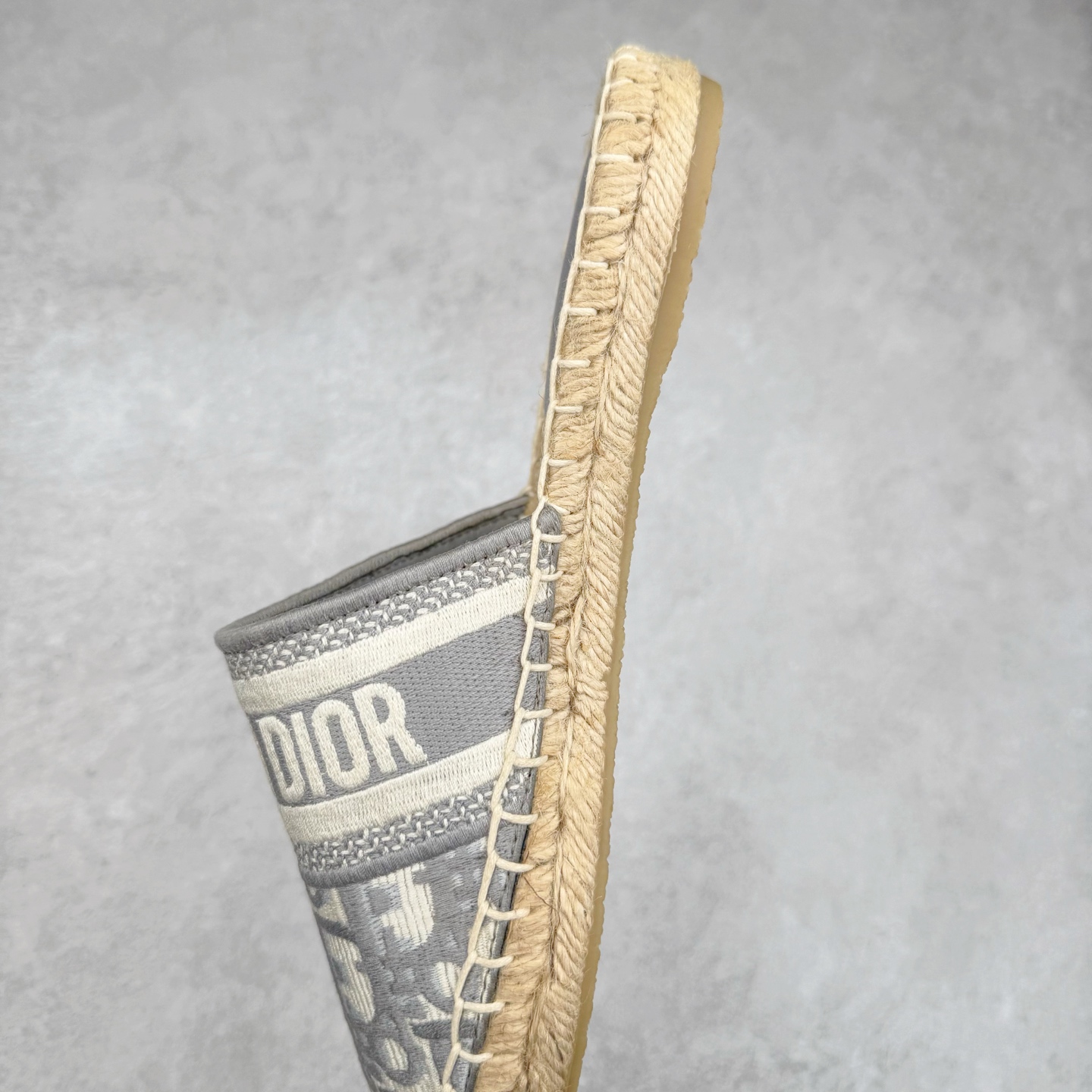 图片[7]-Dior 20s 春夏首秀迪奥渔夫鞋系列 原单代购渠道版本 市面最高版本（3D原版Logo电绣立体感）Christian Dior 经典老花版品牌图案 网红单品 小红书热推爆款 专柜精致包装 尺码：35 36 37 38 39 40-选品中心