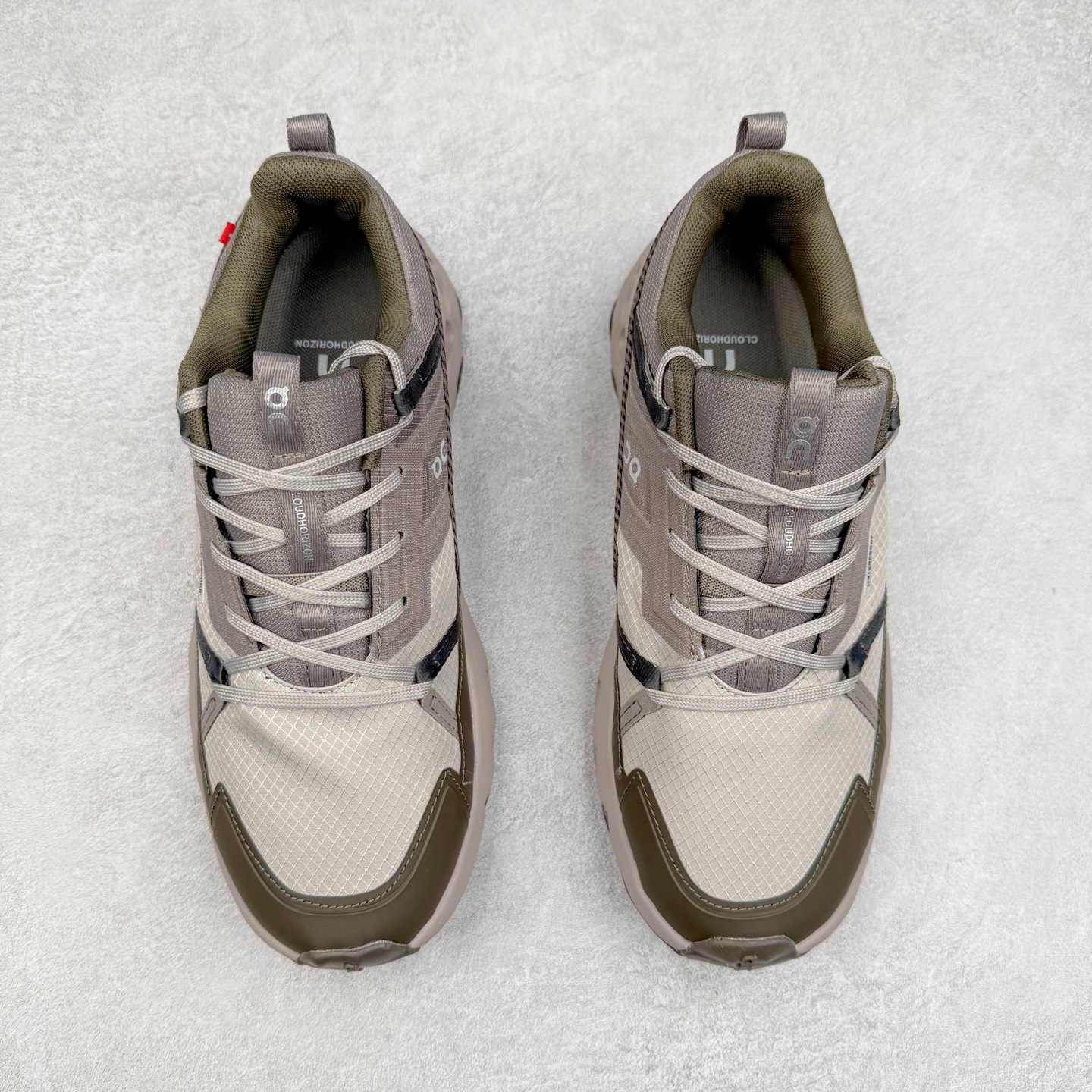 图片[2]-On昂跑 Cloudnova 轻量舒适织物回弹减震透气轻便耐磨防滑低帮休闲跑步鞋 昂跑运动品牌 开创于2010年 缓震着陆、强效回弹、轻柔质感的设计构思始终是ON研制关键 与此同时基于“为全球提供革新性的跑步感受”信念 陆续推出了多款跑鞋及其以专业运动人体跑步工程学为设计关键的功能性跑步服饰设备 让跑者不费力气地畅快畅跑 尺码：36 36.5 37.5 38 38.5 39 40 40.5 41 42 42.5 43 44 44.5 45-选品中心