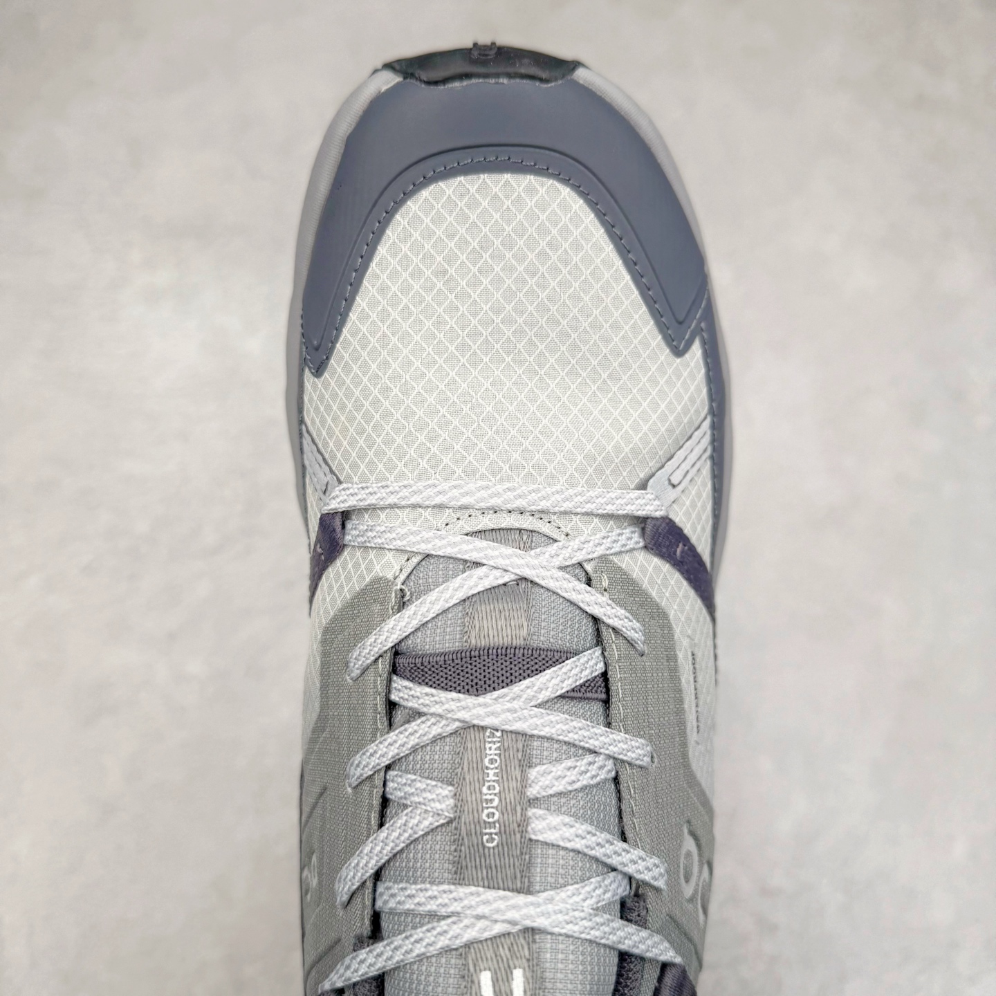 图片[4]-On昂跑 Cloudnova 轻量舒适织物回弹减震透气轻便耐磨防滑低帮休闲跑步鞋 昂跑运动品牌 开创于2010年 缓震着陆、强效回弹、轻柔质感的设计构思始终是ON研制关键 与此同时基于“为全球提供革新性的跑步感受”信念 陆续推出了多款跑鞋及其以专业运动人体跑步工程学为设计关键的功能性跑步服饰设备 让跑者不费力气地畅快畅跑 尺码：36 36.5 37.5 38 38.5 39 40 40.5 41 42 42.5 43 44 44.5 45-选品中心