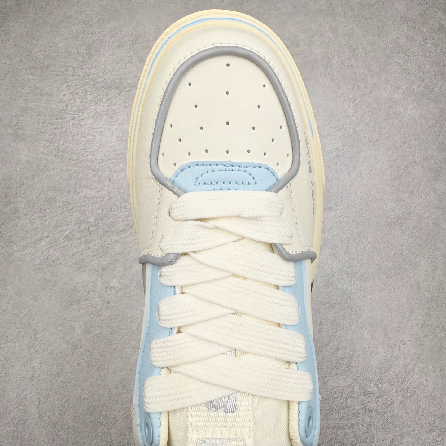 图片[4]-MLB Chunky Liner Basic 复古印花学长鞋系列低帮轻量增高厚底百搭休闲运动慢跑鞋板鞋 Korea韩国联名NY美国榄球纽约洋基队限定 韩国代购专供 全套原楦原纸板原厂数据开发 正确中底拉帮中底网布细节 平台代购专供 左脚内置芯片 韩国代购吊牌标贴 独家一比一RB+MD组合大底 高频后跟小人Logo精准对位立体饱满 正确网布加超迁鞋面 转印中底走线紧密 转印Logo工艺表层防刮不掉色 尺码：35 36 36.5 37.5 38 38.5 39 40 40.5 41 42 42.5 43 44 45-选品中心