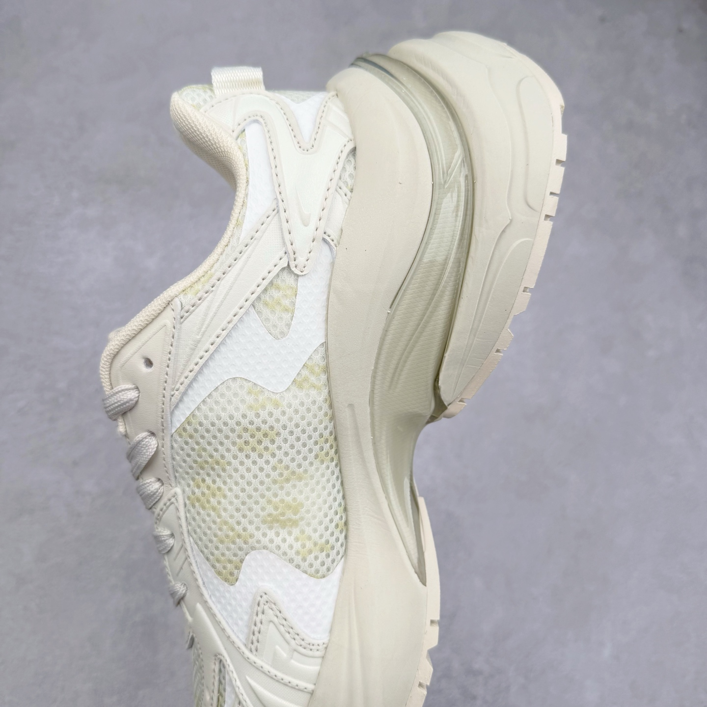 图片[7]-MLB Chunky Cargo 纽约洋基队合成革潮流时尚舒适休闲运动风厚底增高 防滑耐磨 低帮 老爹鞋 男女同款 黑色 实拍调校N版已经零色差零失真 百分百还原实物色彩所见即所得 不存在货不对板色差等低级问题 选购参考实物拍摄 不混卖不参货 只用心做好货严格选品 承诺混一赔十 尺码：36 36.5 37.5 38 38.5 39 40 40.5 41 42 42.5 43 44 44.5 45-选品中心