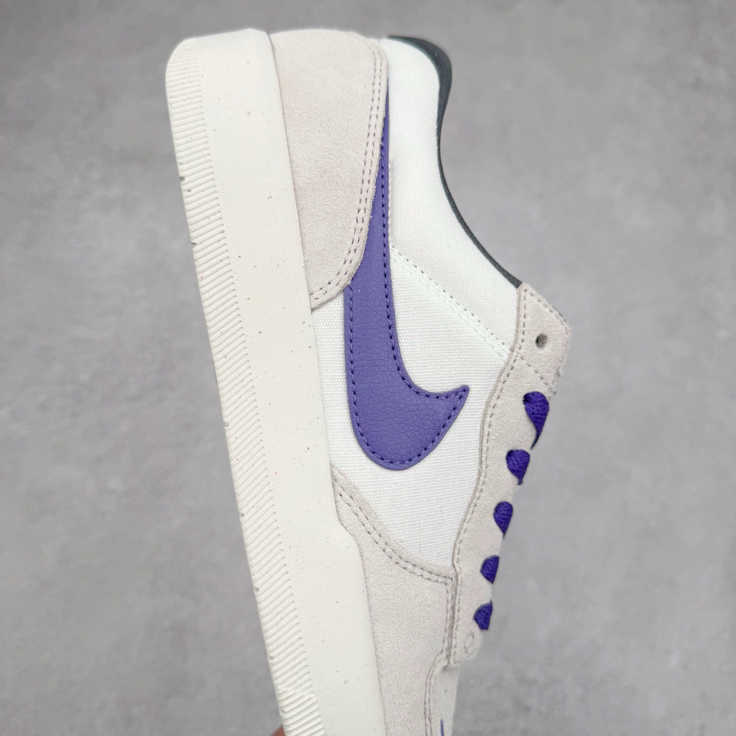 图片[6]-NK SB Force 58 空军58系列低帮休闲运动滑板板鞋 DV5477-006 鞋面由帆布和麂皮拼接 层次感丰富 搭配硫化外底 耐磨耐穿 鞋舌及中底后跟处饰有SB Logo 表明鞋款身份 采用包边设计 经久耐穿 硫化结构则有效提升灵活性 穿上这款全新推出的创意力作 助你耀动街头 尺码：36 36.5 37.5 38 38.5 39 40 40.5 41 42 42.5 43 44 45-选品中心