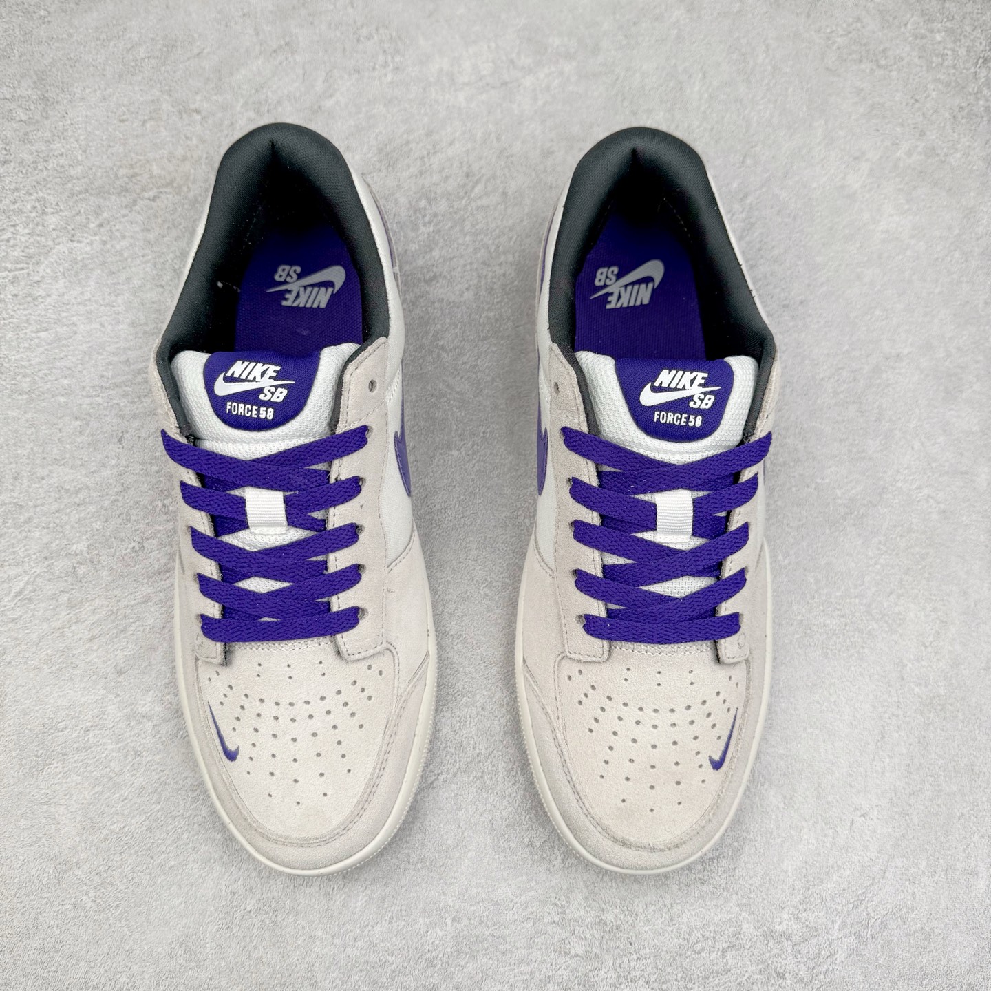 图片[2]-NK SB Force 58 空军58系列低帮休闲运动滑板板鞋 DV5477-006 鞋面由帆布和麂皮拼接 层次感丰富 搭配硫化外底 耐磨耐穿 鞋舌及中底后跟处饰有SB Logo 表明鞋款身份 采用包边设计 经久耐穿 硫化结构则有效提升灵活性 穿上这款全新推出的创意力作 助你耀动街头 尺码：36 36.5 37.5 38 38.5 39 40 40.5 41 42 42.5 43 44 45-选品中心