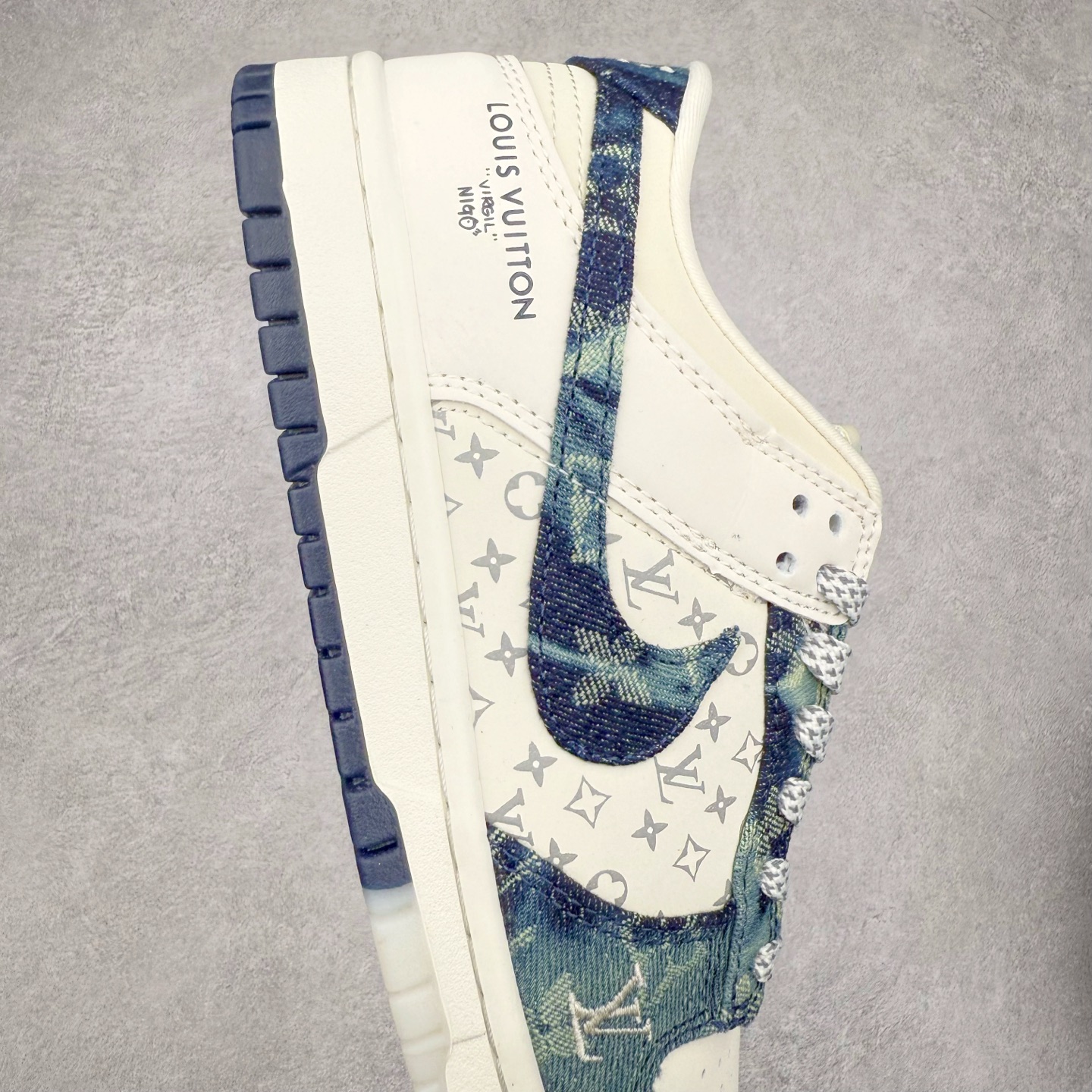 图片[6]-NK Dunk Low 定制配色 CH8311-288 大厂出品 极力推荐 原装头层材料 独家版型蒸餾加工帶來的是更好的视觉和脚感体验大厂纯原品质出货 清洁度 电绣工艺 皮料切割干净无任何毛边 细节完美 实拍调校N版已经零色差零失真 百分百还原实物色彩所见即所得 不存在货不对板色差等低级问题 选购参考实物拍摄 不混卖不参货 只用心做好货严格选品 承诺混一赔十 尺码：36 36.5 37.5 38 38.5 39 40 40.5 41 42 42.5 43 44 44.5 45-选品中心