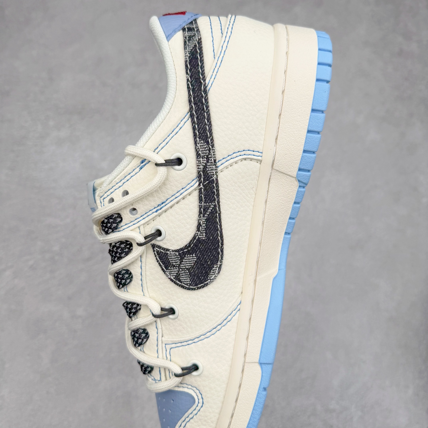 图片[7]-NK Dunk Low 定制配色 FC1688-219 大厂出品 极力推荐 原装头层材料 独家版型蒸餾加工帶來的是更好的视觉和脚感体验大厂纯原品质出货 清洁度 电绣工艺 皮料切割干净无任何毛边 细节完美 实拍调校N版已经零色差零失真 百分百还原实物色彩所见即所得 不存在货不对板色差等低级问题 选购参考实物拍摄 不混卖不参货 只用心做好货严格选品 承诺混一赔十 尺码：36 36.5 37.5 38 38.5 39 40 40.5 41 42 42.5 43 44 44.5 45-选品中心