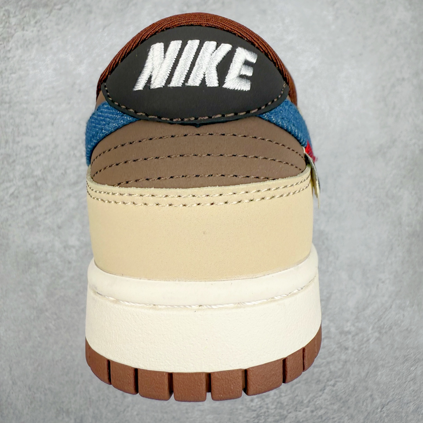 图片[8]-NK Dunk Low 定制配色 XD1588-209 大厂出品 极力推荐 原装头层材料 独家版型蒸餾加工帶來的是更好的视觉和脚感体验大厂纯原品质出货 清洁度 电绣工艺 皮料切割干净无任何毛边 细节完美 实拍调校N版已经零色差零失真 百分百还原实物色彩所见即所得 不存在货不对板色差等低级问题 选购参考实物拍摄 不混卖不参货 只用心做好货严格选品 承诺混一赔十 尺码：36 36.5 37.5 38 38.5 39 40 40.5 41 42 42.5 43 44 44.5 45-选品中心