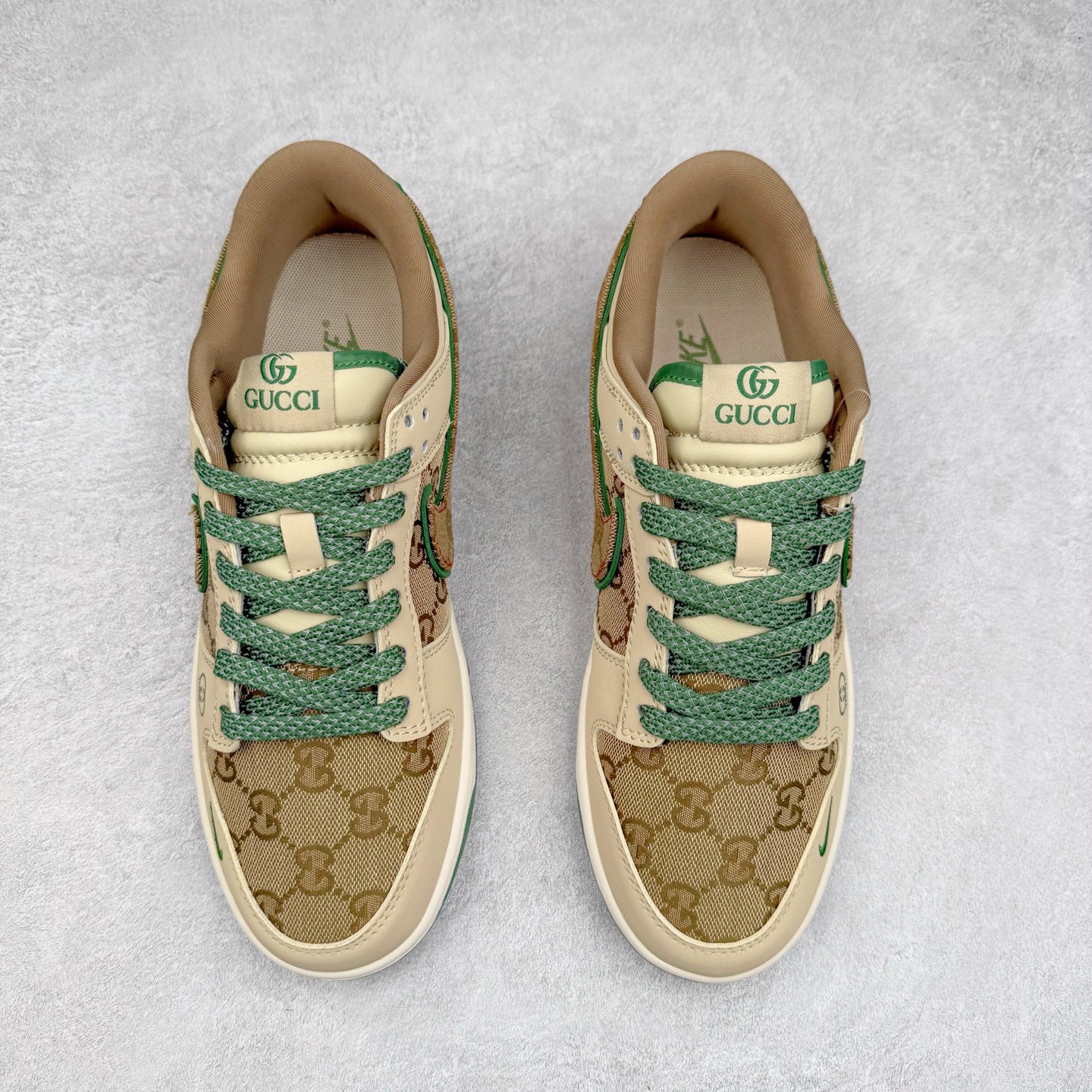 图片[2]-NK Dunk Low 定制配色 XD1588-209 大厂出品 极力推荐 原装头层材料 独家版型蒸餾加工帶來的是更好的视觉和脚感体验大厂纯原品质出货 清洁度 电绣工艺 皮料切割干净无任何毛边 细节完美 实拍调校N版已经零色差零失真 百分百还原实物色彩所见即所得 不存在货不对板色差等低级问题 选购参考实物拍摄 不混卖不参货 只用心做好货严格选品 承诺混一赔十 尺码：36 36.5 37.5 38 38.5 39 40 40.5 41 42 42.5 43 44 44.5 45-选品中心