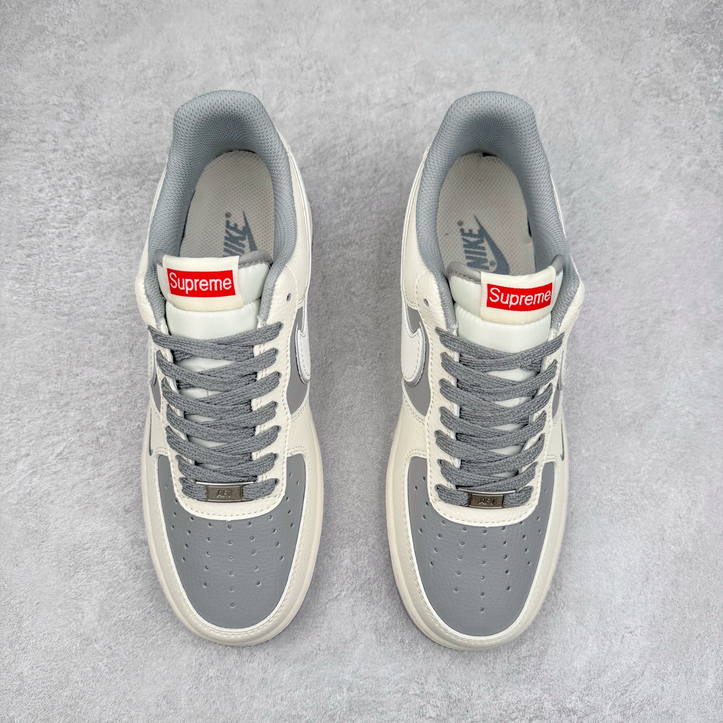 图片[2]-NK Air Force 1´07 Low 空军一号低帮百搭休闲运动板鞋 HH7518-058 柔软、弹性十足的缓震性能和出色的中底设计 横跨复古与现代的外型结合 造就出风靡全球 三十多年的Force 1 直到今天还深受青睐 实拍调校N版已经零色差零失真 百分百还原实物色彩所见即所得 不存在货不对板色差等低级问题 选购参考实物拍摄 不混卖不参货 只用心做好货严格选品 承诺混一赔十 尺码：36 36.5 37.5 38 38.5 39 40 40.5 41 42 42.5 43 44 44.5 45-选品中心