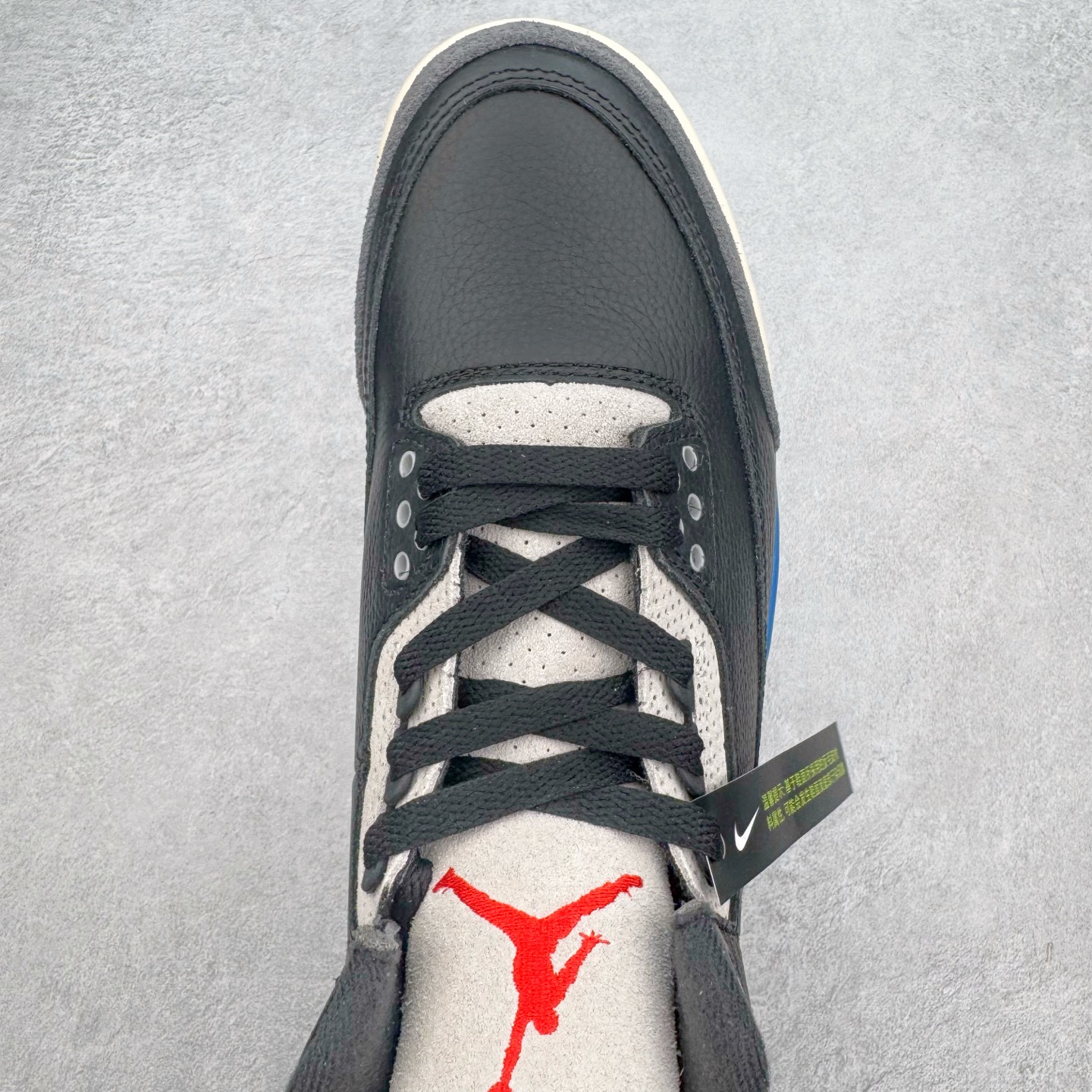 图片[4]-＃OG纯原 Air Jordan AJ3 Retro 黑灰蓝 IB8967-004 原楦原纸板开发 确保原汁原味 原厂皮料质感色泽绝无偏差 完美中底拉帮 原厂中底钢印 原档案大底 如假白送 大底纹路 气垫通透度PU的回弹性均百分百还原 原厂电绣鞋舌飞人刺绣针数立体讲究精细欢迎对比正品原鞋 尺码：36 36.5 37.5 38 38.5 39 40 40.5 41 42 42.5 43 44 44.5 45 46 47.5-选品中心