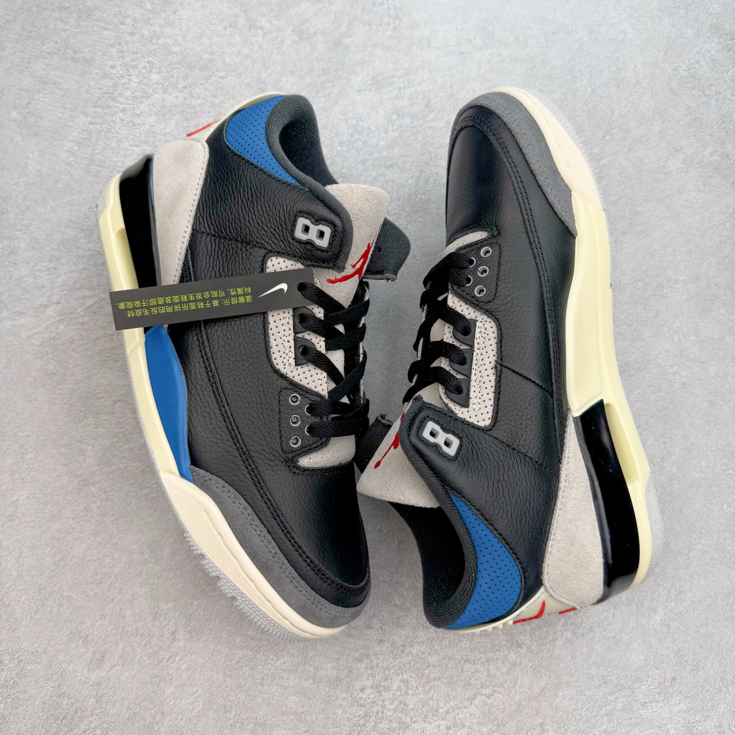 图片[3]-＃OG纯原 Air Jordan AJ3 Retro 黑灰蓝 IB8967-004 原楦原纸板开发 确保原汁原味 原厂皮料质感色泽绝无偏差 完美中底拉帮 原厂中底钢印 原档案大底 如假白送 大底纹路 气垫通透度PU的回弹性均百分百还原 原厂电绣鞋舌飞人刺绣针数立体讲究精细欢迎对比正品原鞋 尺码：36 36.5 37.5 38 38.5 39 40 40.5 41 42 42.5 43 44 44.5 45 46 47.5-选品中心