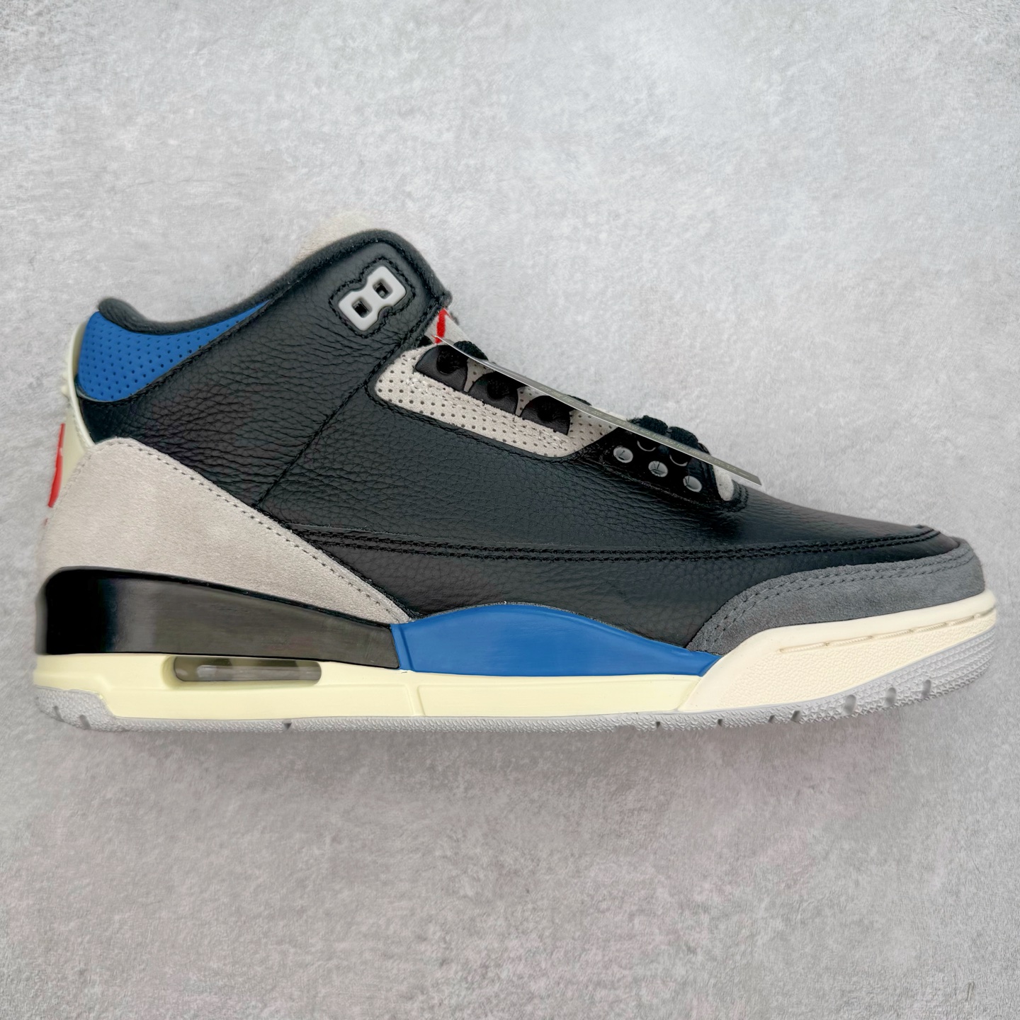 ＃OG纯原 Air Jordan AJ3 Retro 黑灰蓝 IB8967-004 原楦原纸板开发 确保原汁原味 原厂皮料质感色泽绝无偏差 完美中底拉帮 原厂中底钢印 原档案大底 如假白送 大底纹路 气垫通透度PU的回弹性均百分百还原 原厂电绣鞋舌飞人刺绣针数立体讲究精细欢迎对比正品原鞋 尺码：36 36.5 37.5 38 38.5 39 40 40.5 41 42 42.5 43 44 44.5 45 46 47.5-选品中心