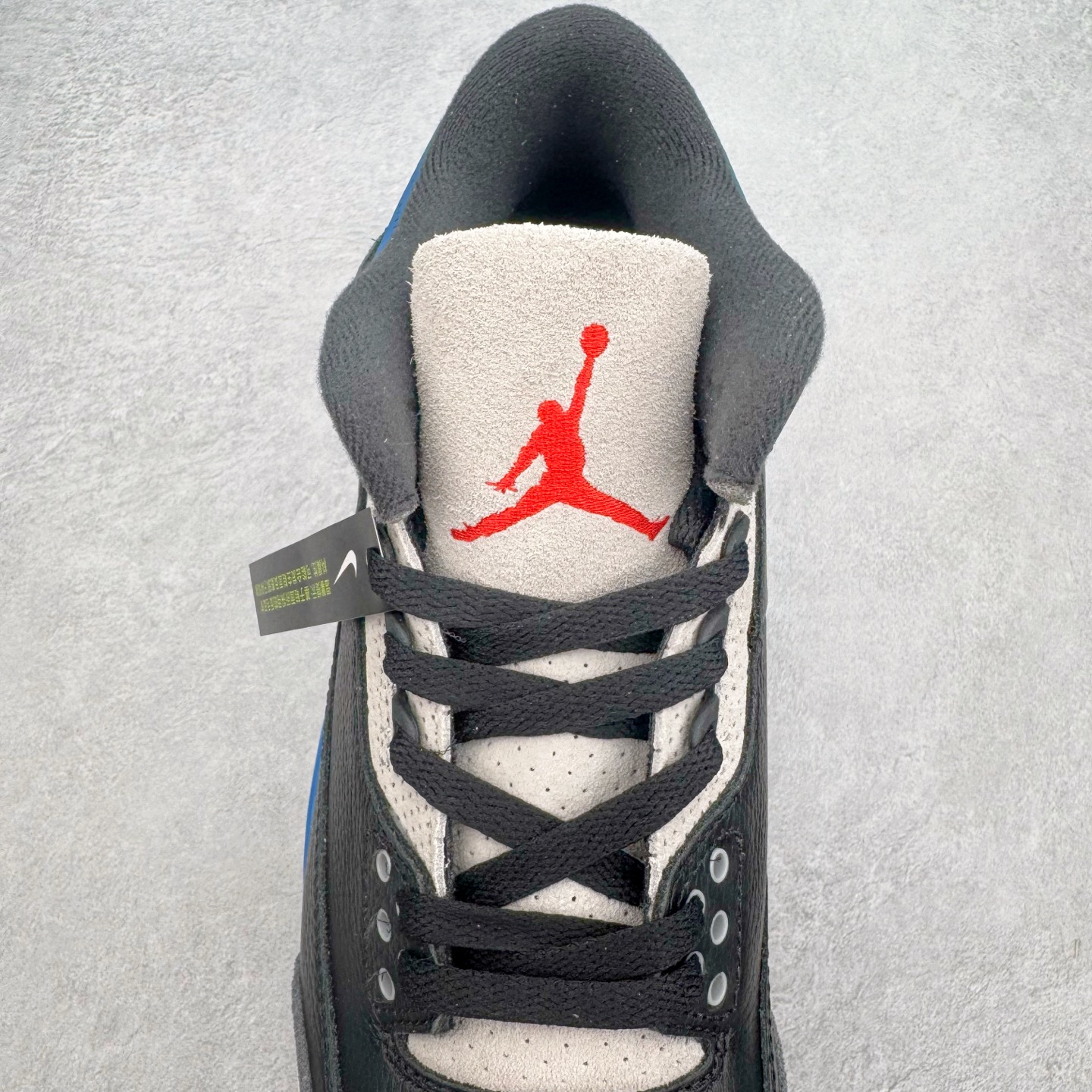 图片[5]-＃OG纯原 Air Jordan AJ3 Retro 黑灰蓝 IB8967-004 原楦原纸板开发 确保原汁原味 原厂皮料质感色泽绝无偏差 完美中底拉帮 原厂中底钢印 原档案大底 如假白送 大底纹路 气垫通透度PU的回弹性均百分百还原 原厂电绣鞋舌飞人刺绣针数立体讲究精细欢迎对比正品原鞋 尺码：36 36.5 37.5 38 38.5 39 40 40.5 41 42 42.5 43 44 44.5 45 46 47.5-选品中心