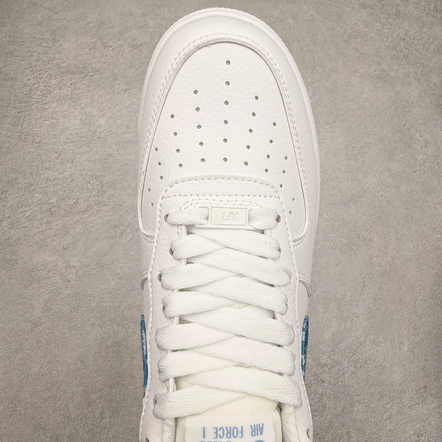 ＃福利特价‼️
NK Air Force 1´07 Low 空军一号低帮百搭休闲运动板鞋 DH4406-
