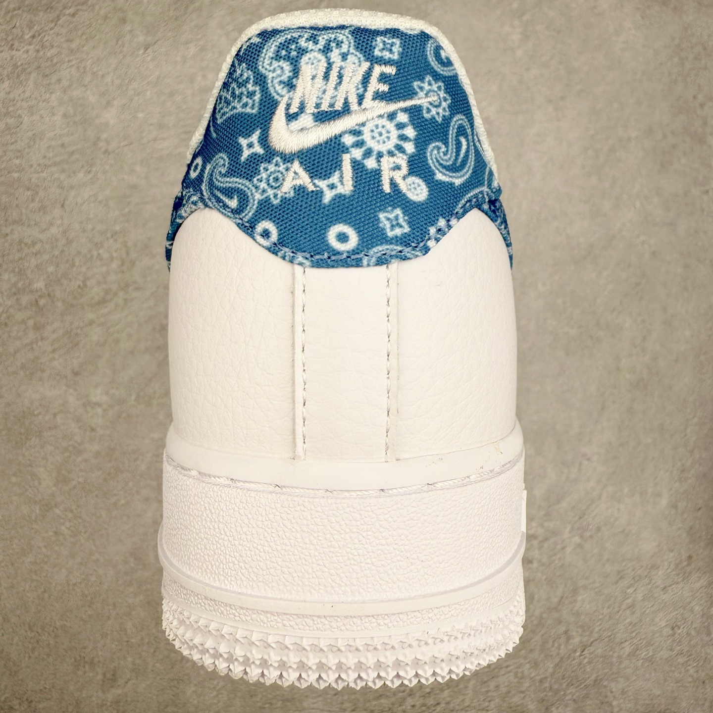 ＃福利特价‼️
NK Air Force 1´07 Low 空军一号低帮百搭休闲运动板鞋 DH4406-