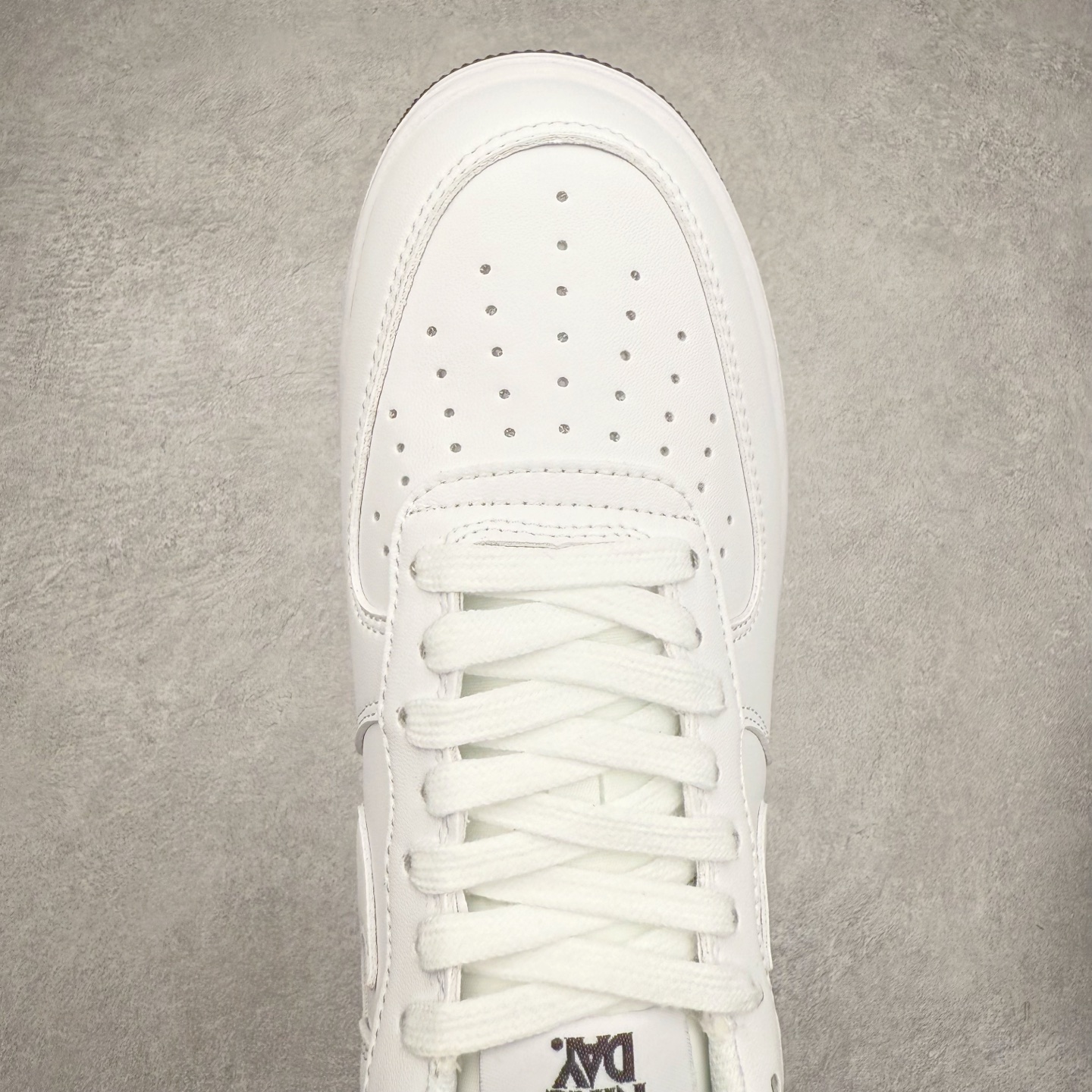 ＃福利特价‼️
NK Air Force 1´07 Low 空军一号低帮百搭休闲运动板鞋 BQ9044-