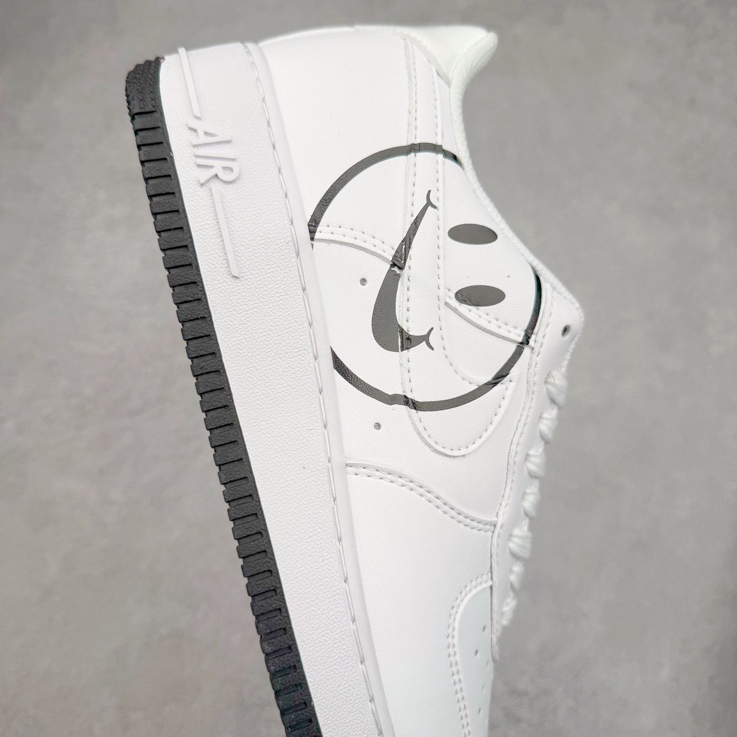 ＃福利特价‼️
NK Air Force 1´07 Low 空军一号低帮百搭休闲运动板鞋 BQ9044-