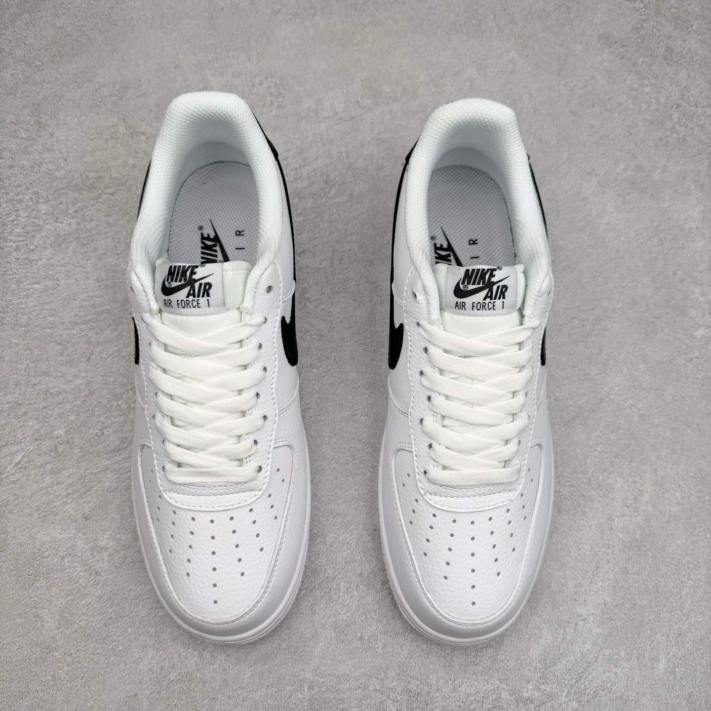 ＃福利特价‼️
NK Air Force 1´07 Low 空军一号低帮百搭休闲运动板鞋 CT2302-