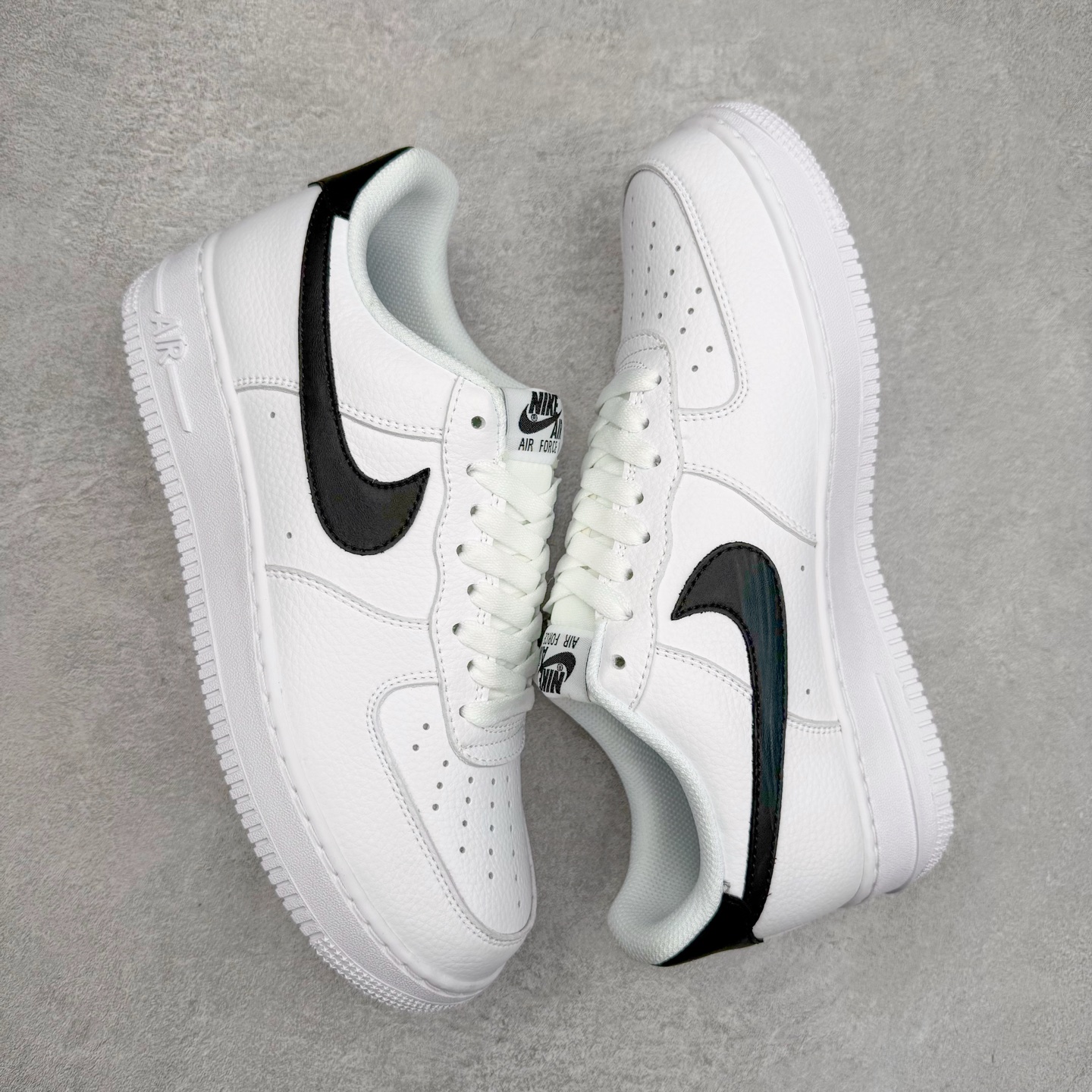 ＃福利特价‼️
NK Air Force 1´07 Low 空军一号低帮百搭休闲运动板鞋 CT2302-