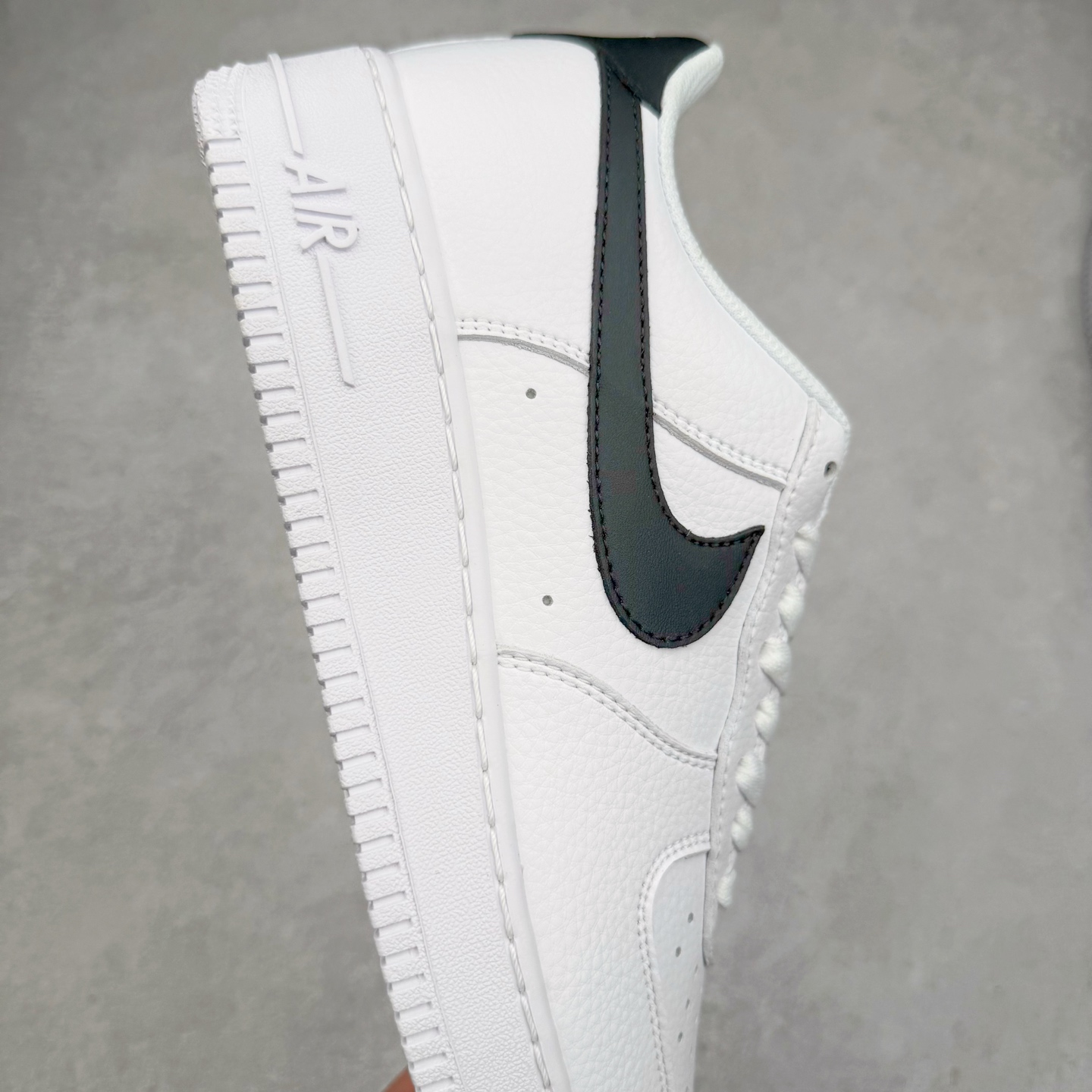 ＃福利特价‼️
NK Air Force 1´07 Low 空军一号低帮百搭休闲运动板鞋 CT2302-