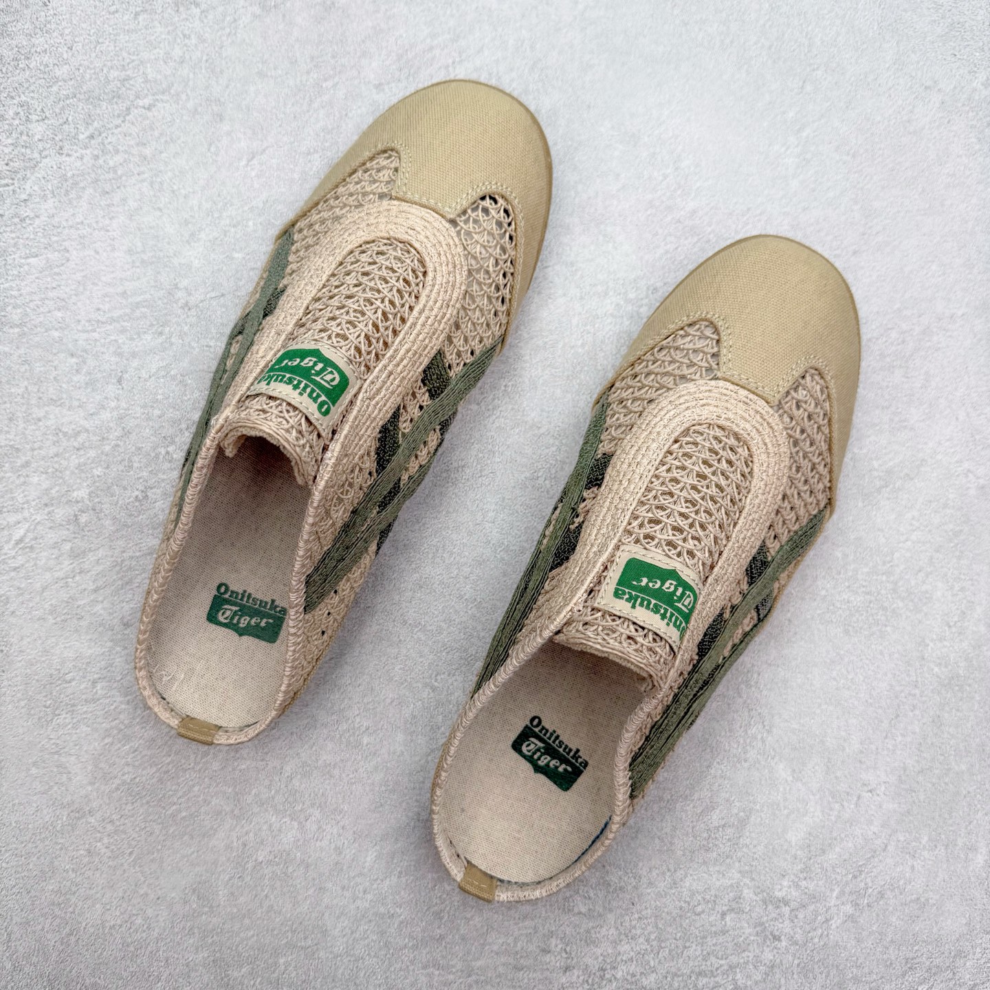 图片[3]-Asics Onitsuka Tiger 鬼冢虎 MEXICO 66 Sabot 半拖舒适日常透气轻便低帮生活休闲鞋 鬼塚虎从运动中汲取灵感，并致力于打造融合舒适感受与创新设计的时尚品牌。品牌的设计风格既体现了对传统的致敬，同时也表达了对精致风格和现代创意的推崇。我们提供独具个性的全系列产品，打造从头到脚的整体穿搭。每件产品皆以精湛工艺匠心打造，细节考究，品质出众。尺码：36 37 37.5 38 39 39.5 40.5 41.5 42 42.5 43.5 44 45-选品中心