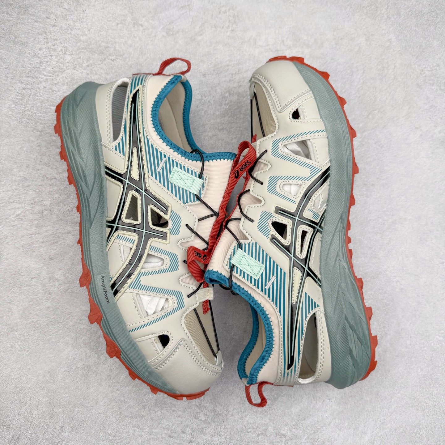 图片[3]-Asics Gel-Sonoma SE 亚瑟士溯溪鞋涉水鞋洞洞鞋 舒适日常休闲百搭防滑低帮户外徒步舒适随行跑步鞋 无界 路更远 今夏必备 颠覆认知 包裹性超强 脚感非常之舒适 侧面镂空设计 透气性极佳 让微风灌入足底 为沸腾夏日注入清爽能量防滑效果也不错 颜值与性能兼备 各平台实体疯狂种草首选 尺码：36 37.5 38 39 40 40.5 41.5 42 42.5 43.5 44 45 46-选品中心