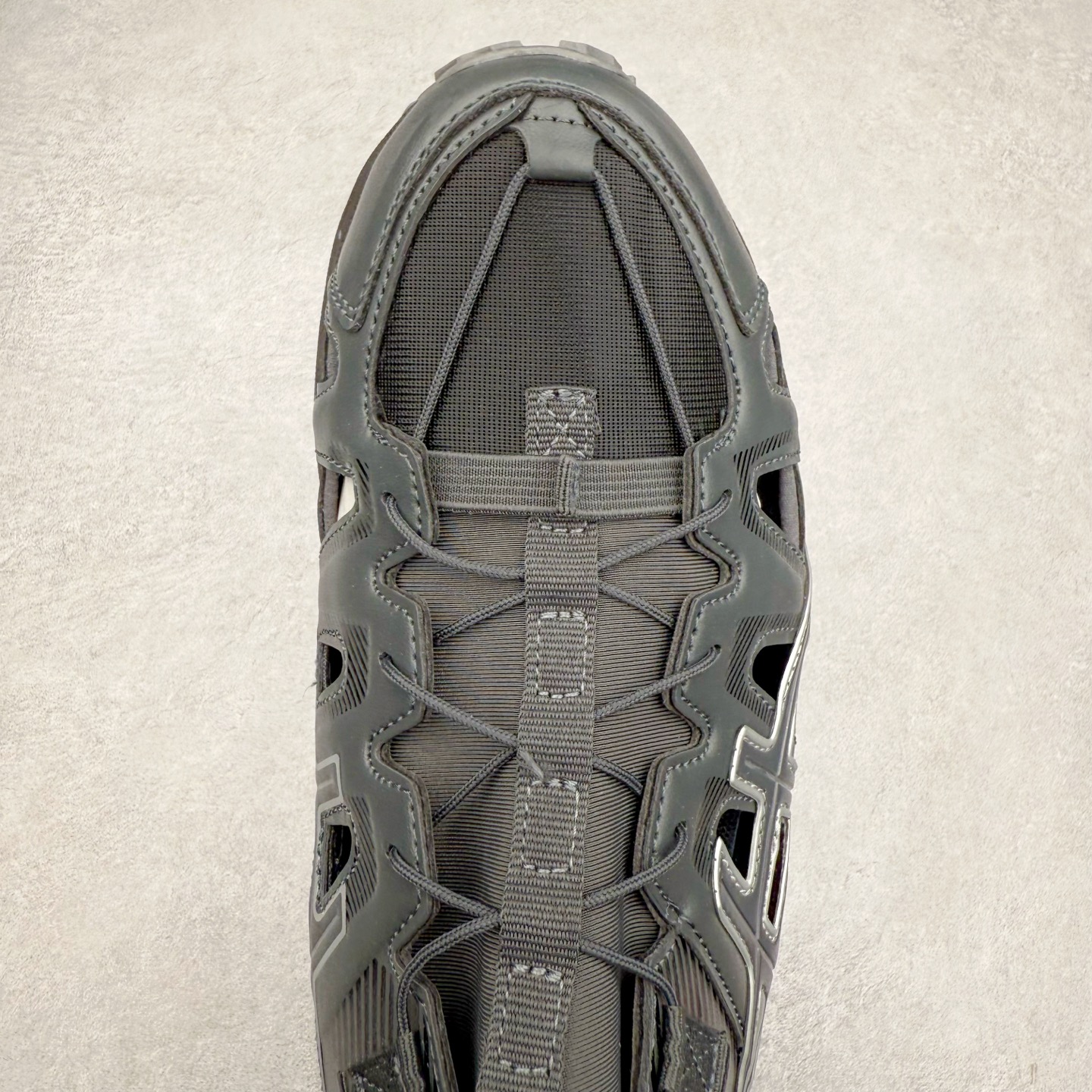 图片[4]-Asics Gel-Sonoma SE 亚瑟士溯溪鞋涉水鞋洞洞鞋 舒适日常休闲百搭防滑低帮户外徒步舒适随行跑步鞋 无界 路更远 今夏必备 颠覆认知 包裹性超强 脚感非常之舒适 侧面镂空设计 透气性极佳 让微风灌入足底 为沸腾夏日注入清爽能量防滑效果也不错 颜值与性能兼备 各平台实体疯狂种草首选 尺码：36 37.5 38 39 40 40.5 41.5 42 42.5 43.5 44 45 46-选品中心