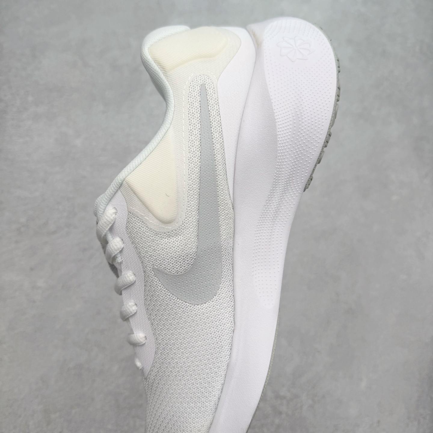 图片[7]-＃福利特价 NK Revolution 7 革命7代系列低帮轻质缓震透气休闲运动跑步鞋 尺码：35.5 36 36.5 37.5 38 38.5 39 40 40.5 41 42 42.5 43 44 44.5 45-选品中心