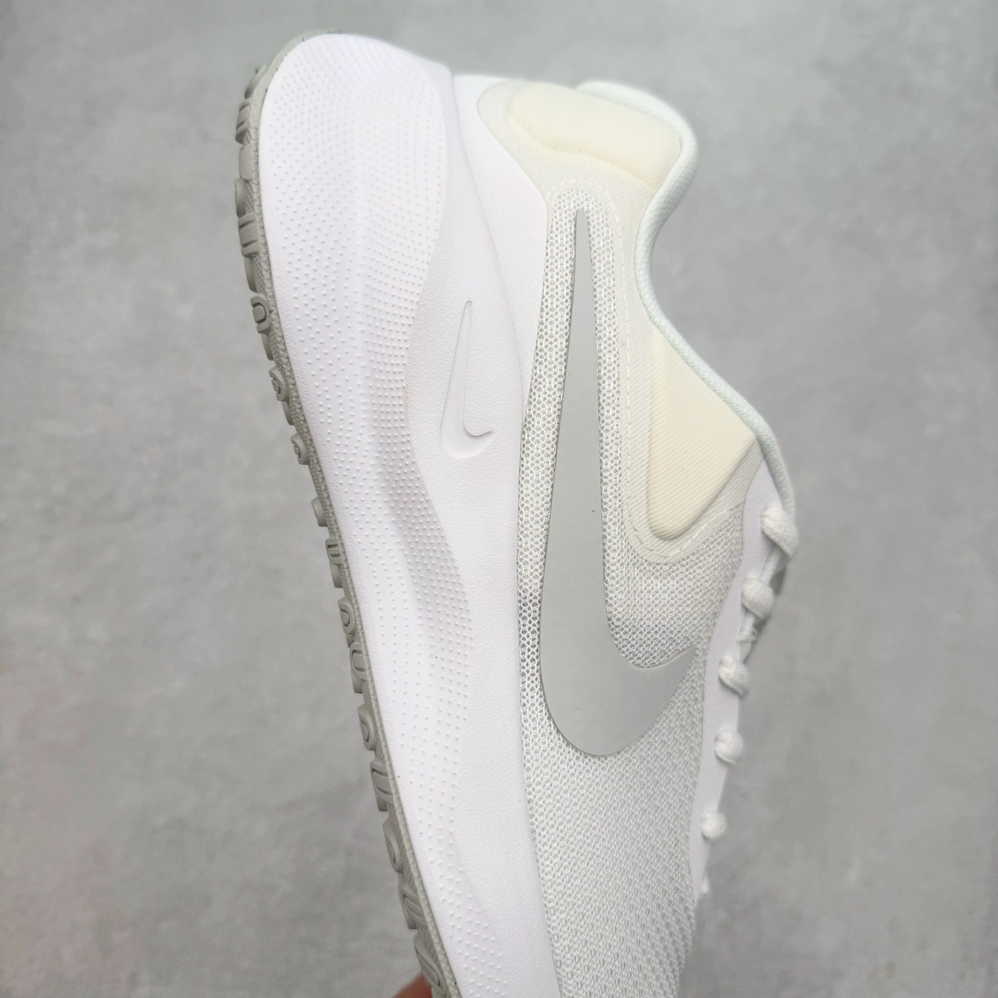 图片[6]-＃福利特价 NK Revolution 7 革命7代系列低帮轻质缓震透气休闲运动跑步鞋 尺码：35.5 36 36.5 37.5 38 38.5 39 40 40.5 41 42 42.5 43 44 44.5 45-选品中心