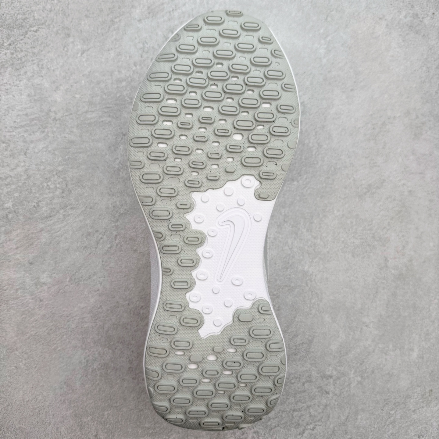 图片[9]-＃福利特价 NK Revolution 7 革命7代系列低帮轻质缓震透气休闲运动跑步鞋 尺码：35.5 36 36.5 37.5 38 38.5 39 40 40.5 41 42 42.5 43 44 44.5 45-选品中心