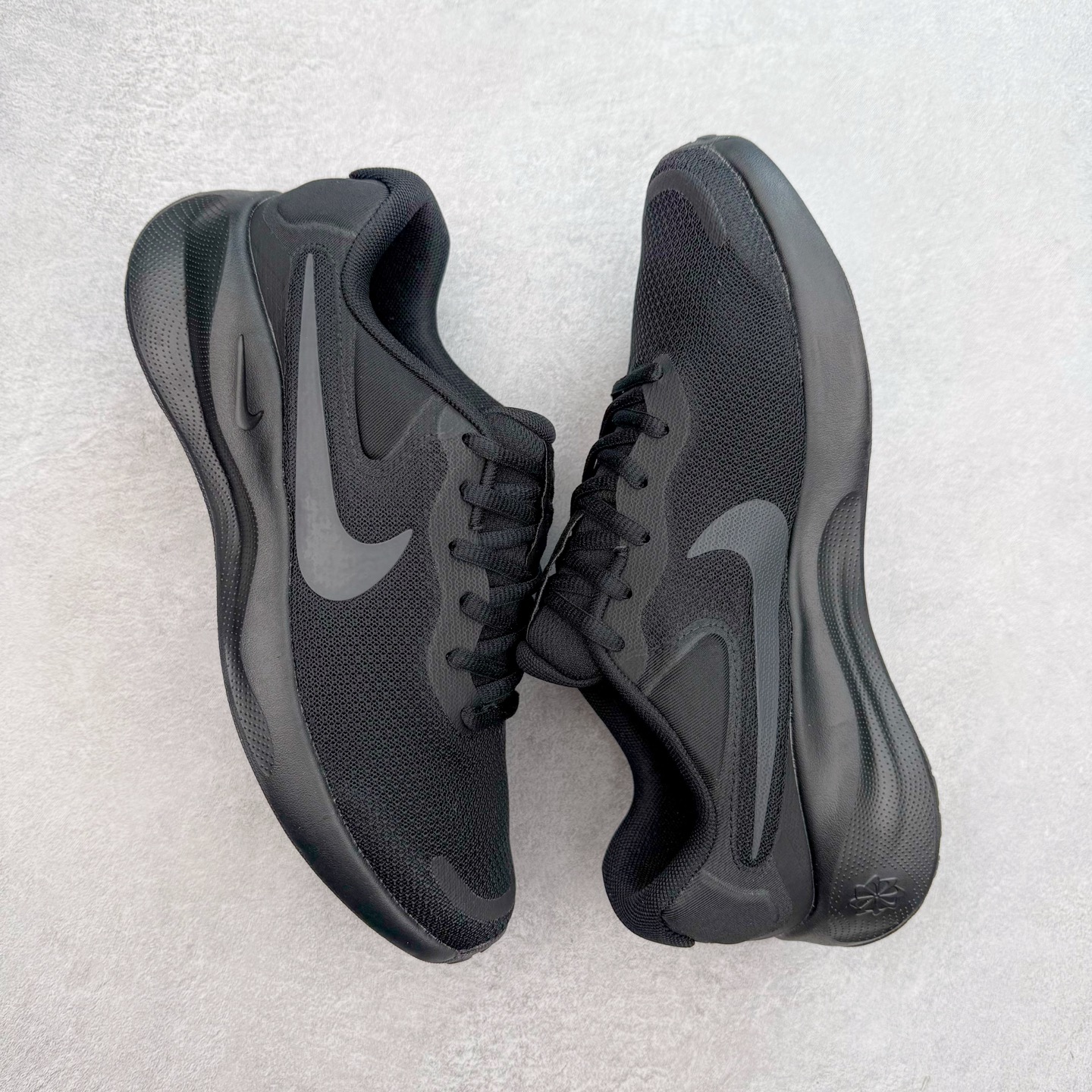 图片[3]-＃福利特价 NK Revolution 7 革命7代系列低帮轻质缓震透气休闲运动跑步鞋 尺码：35.5 36 36.5 37.5 38 38.5 39 40 40.5 41 42 42.5 43 44 44.5 45-选品中心