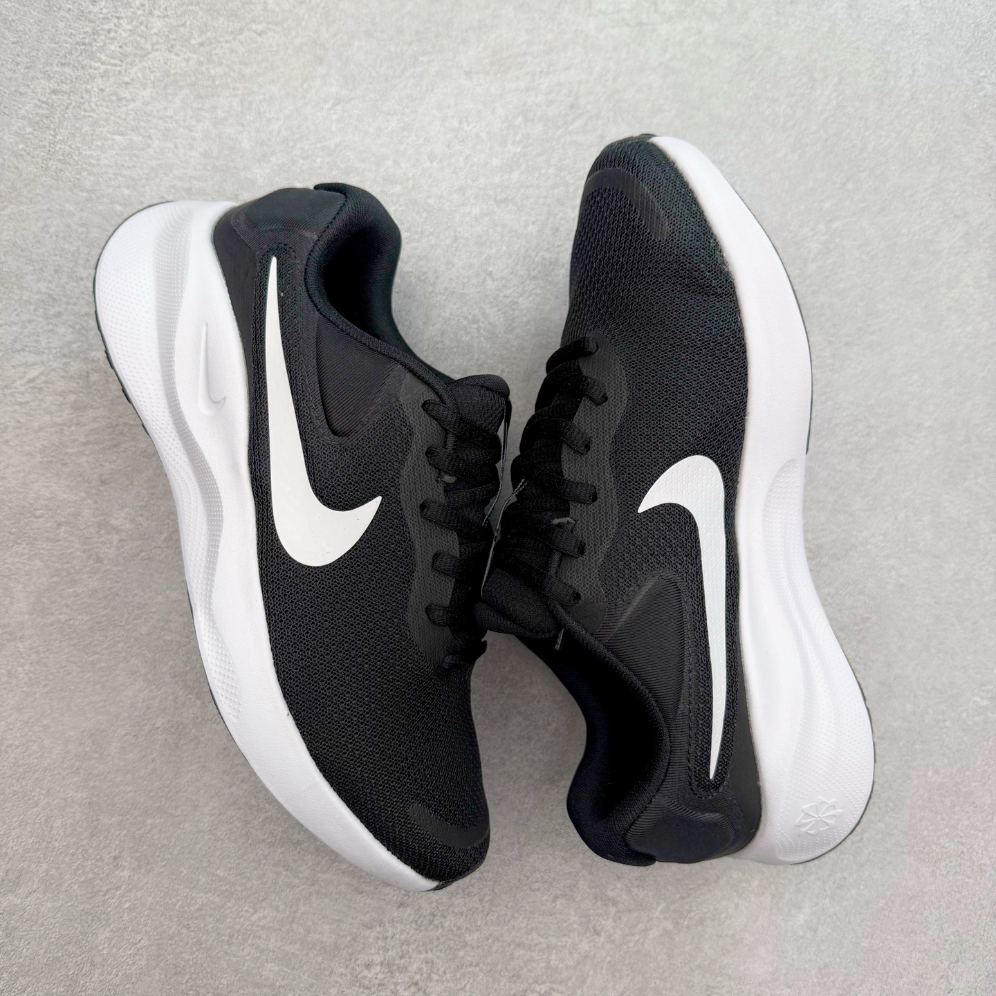 图片[3]-＃福利特价 NK Revolution 7 革命7代系列低帮轻质缓震透气休闲运动跑步鞋 尺码：35.5 36 36.5 37.5 38 38.5 39 40 40.5 41 42 42.5 43 44 44.5 45-选品中心