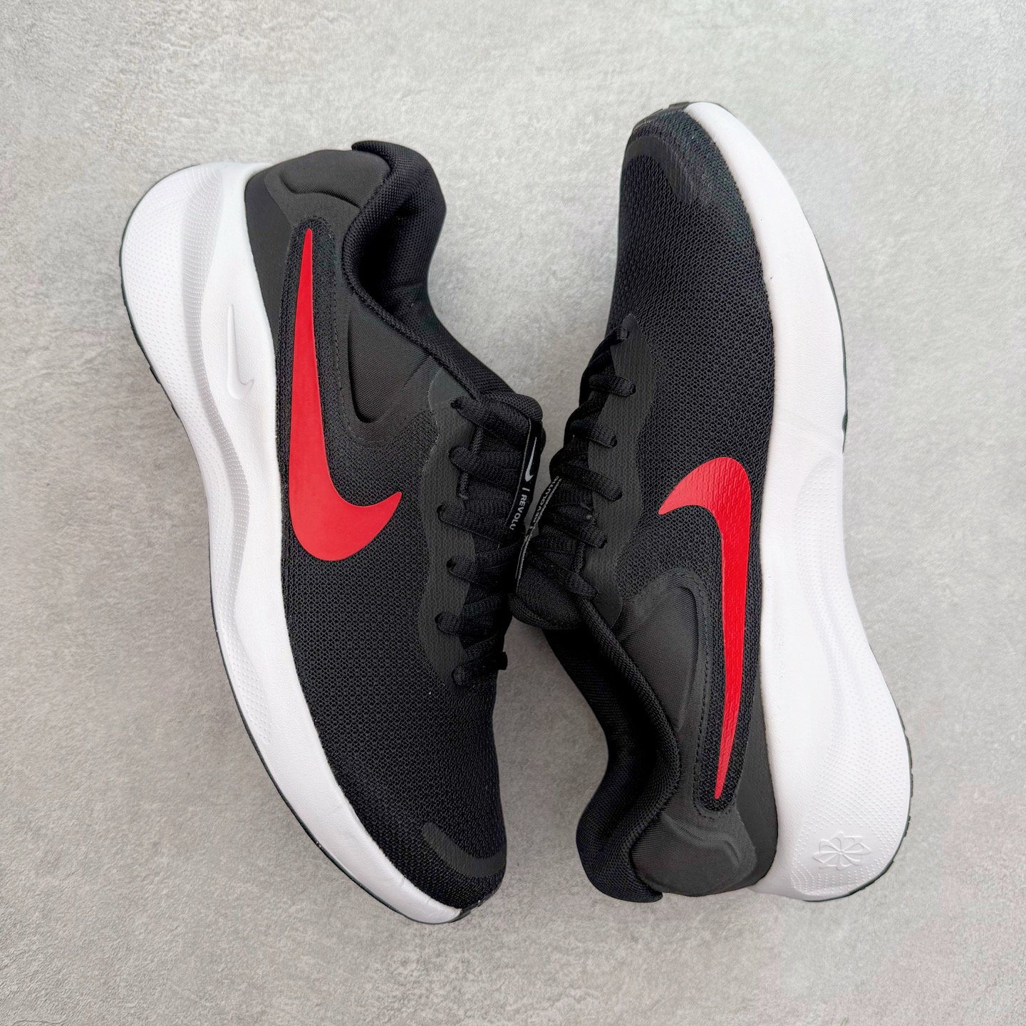 图片[3]-＃福利特价 NK Revolution 7 革命7代系列低帮轻质缓震透气休闲运动跑步鞋 尺码：35.5 36 36.5 37.5 38 38.5 39 40 40.5 41 42 42.5 43 44 44.5 45-选品中心