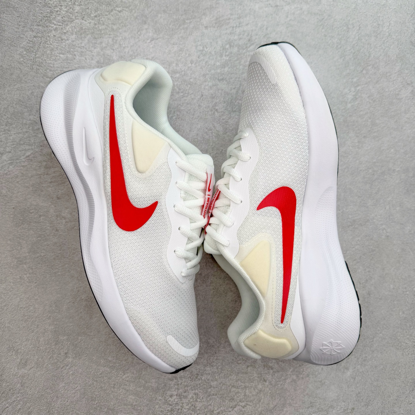 图片[3]-＃福利特价 NK Revolution 7 革命7代系列低帮轻质缓震透气休闲运动跑步鞋 尺码：35.5 36 36.5 37.5 38 38.5 39 40 40.5 41 42 42.5 43 44 44.5 45-选品中心