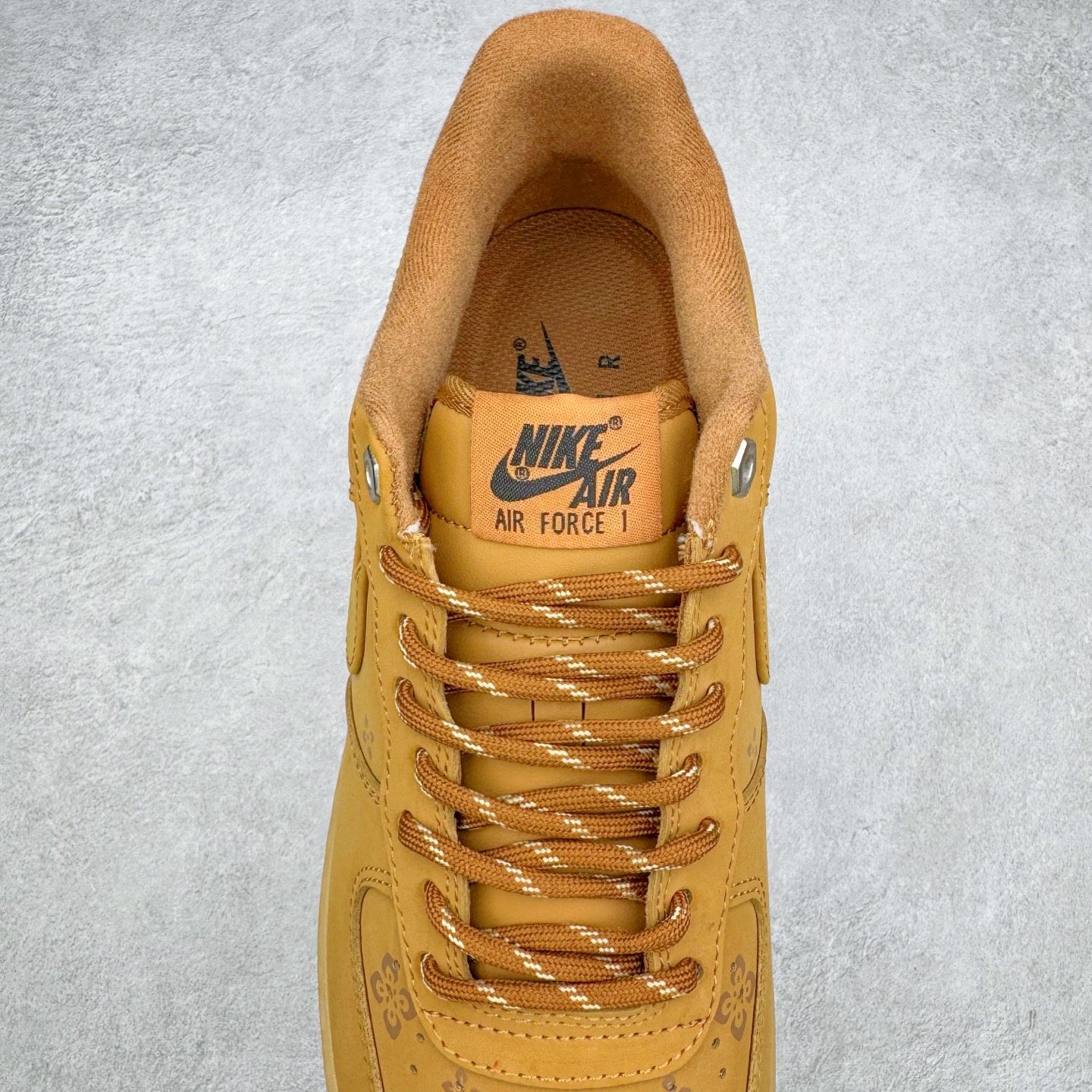 ＃福利特价‼️
NK Air Force 1´07 Low 空军一号低帮百搭休闲运动板鞋 CT9917-