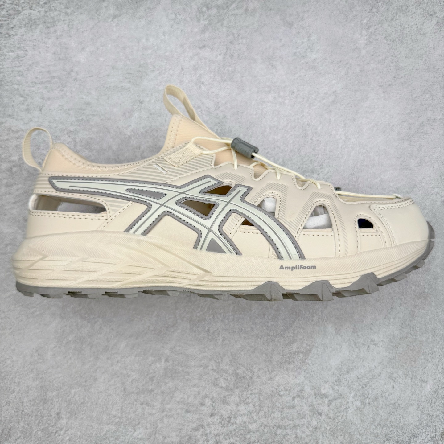 Asics Gel-Sonoma SE 亚瑟士溯溪鞋涉水鞋洞洞鞋 舒适日常休闲百搭防滑低帮户外徒步舒适随行跑步鞋 无界 路更远 今夏必备 颠覆认知 包裹性超强 脚感非常之舒适 侧面镂空设计 透气性极佳 让微风灌入足底 为沸腾夏日注入清爽能量防滑效果也不错 颜值与性能兼备 各平台实体疯狂种草首选 尺码：36 37.5 38 39 40 40.5 41.5 42 42.5 43.5 44 45 46-选品中心