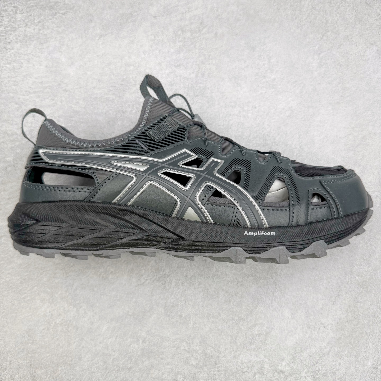 Asics Gel-Sonoma SE 亚瑟士溯溪鞋涉水鞋洞洞鞋 舒适日常休闲百搭防滑低帮户外徒步舒适随行跑步鞋 无界 路更远 今夏必备 颠覆认知 包裹性超强 脚感非常之舒适 侧面镂空设计 透气性极佳 让微风灌入足底 为沸腾夏日注入清爽能量防滑效果也不错 颜值与性能兼备 各平台实体疯狂种草首选 尺码：36 37.5 38 39 40 40.5 41.5 42 42.5 43.5 44 45 46-选品中心